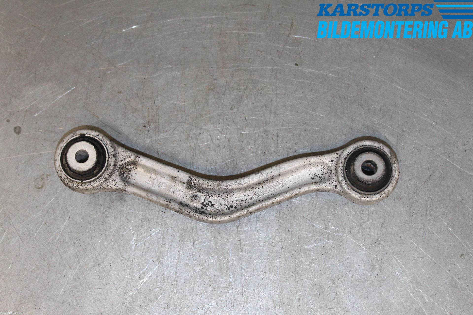 BMW 5 F10/F11/F18 09-17 Bærearm Bak Venstre Øvre