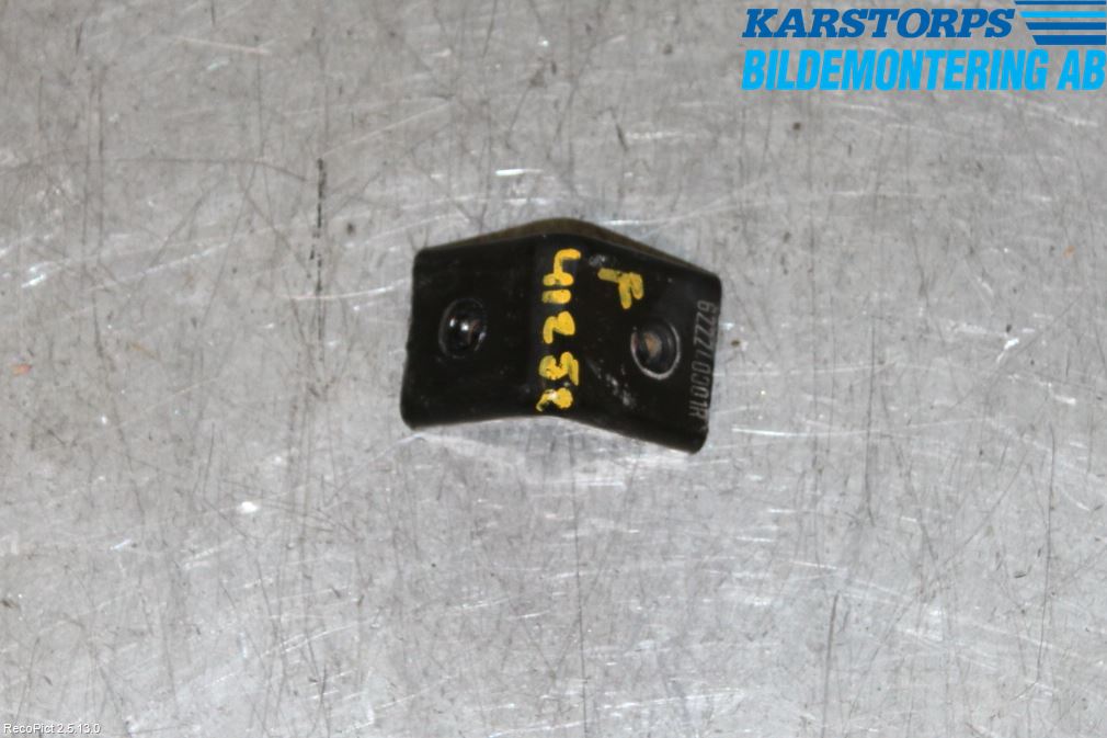 Renault MEGANE III 09-15 Panserlåsplate-Bjelke