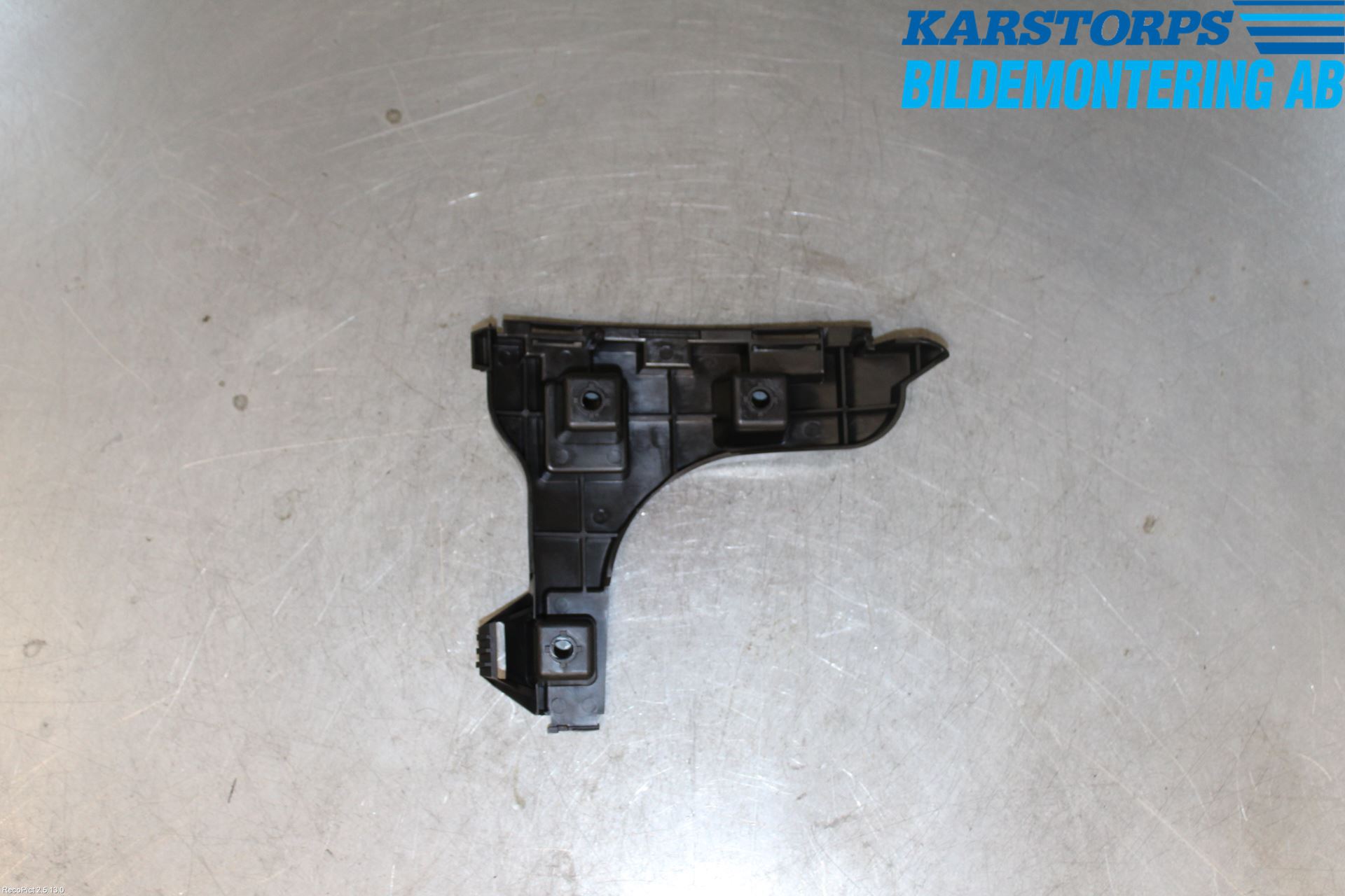 Volvo XC60 14-17 Støtfangerfeste Bak Venstre