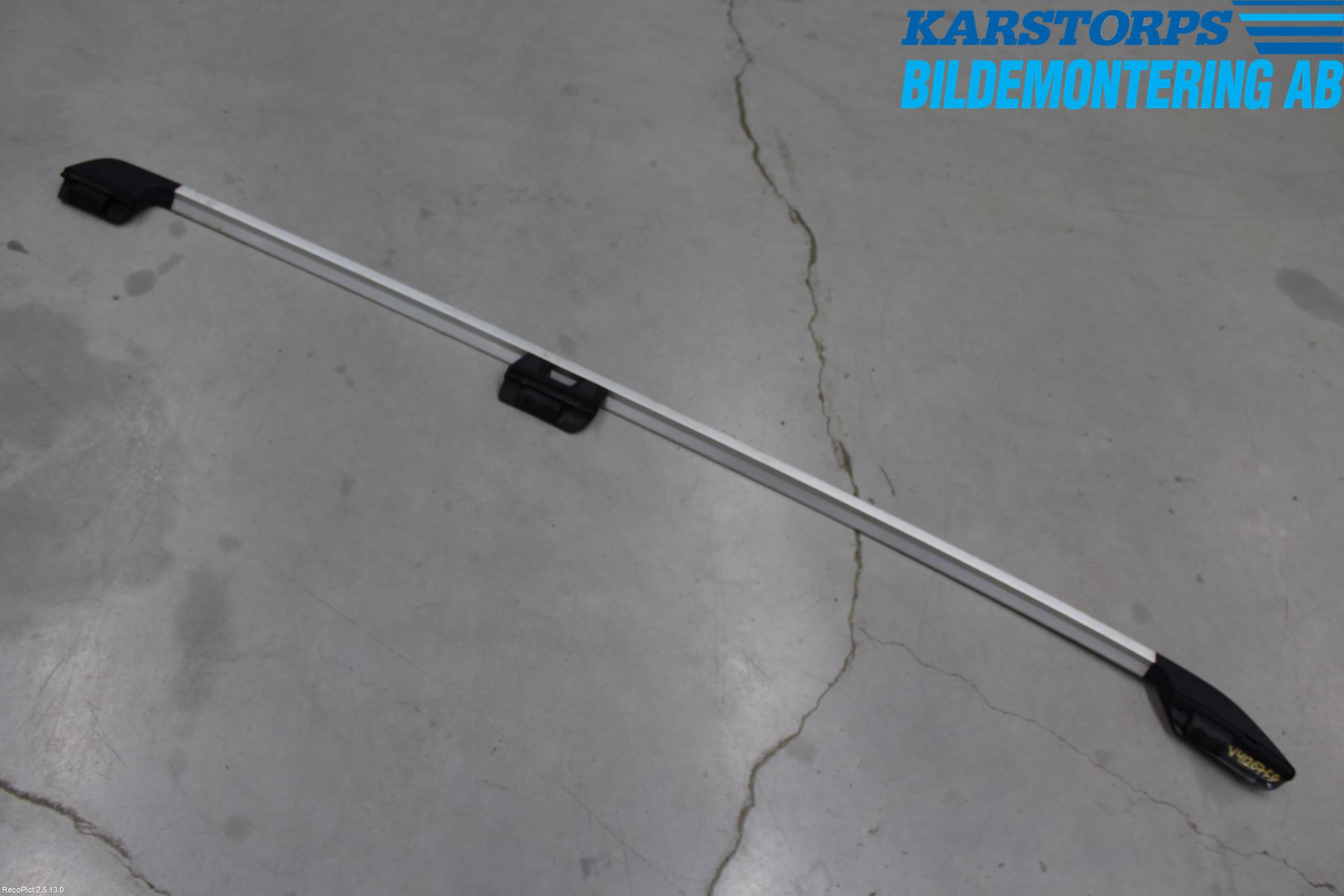 Volvo XC70 05-07 Takrails - Stativ