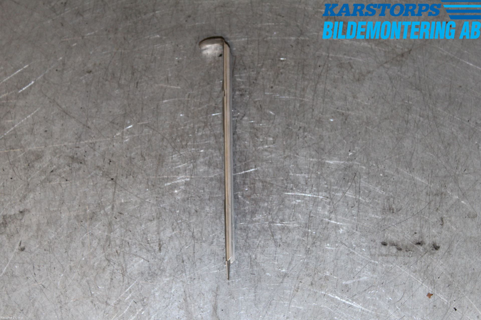 Volvo XC70 08-13 Frontlykt Holder-Feste