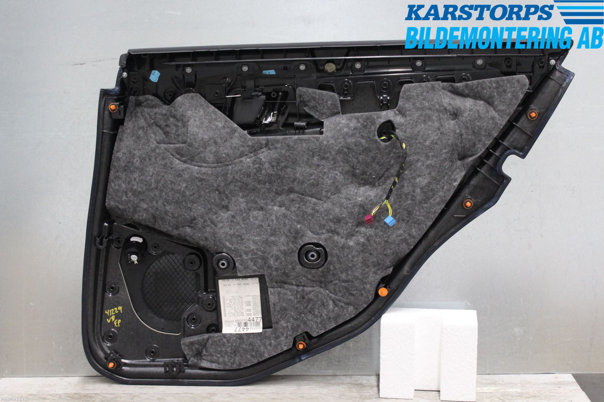 Mercedes-Benz MB E-KLASS (W212) 09-16 Innr Dørtrekk Venstre