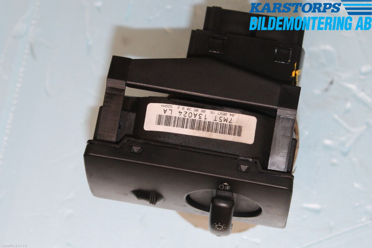 Ford FOCUS 08-11 Bryter Hovedlys