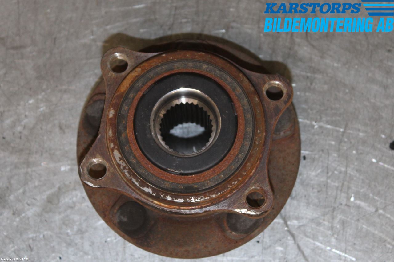 Hyundai i40 16-18 Nav Foran