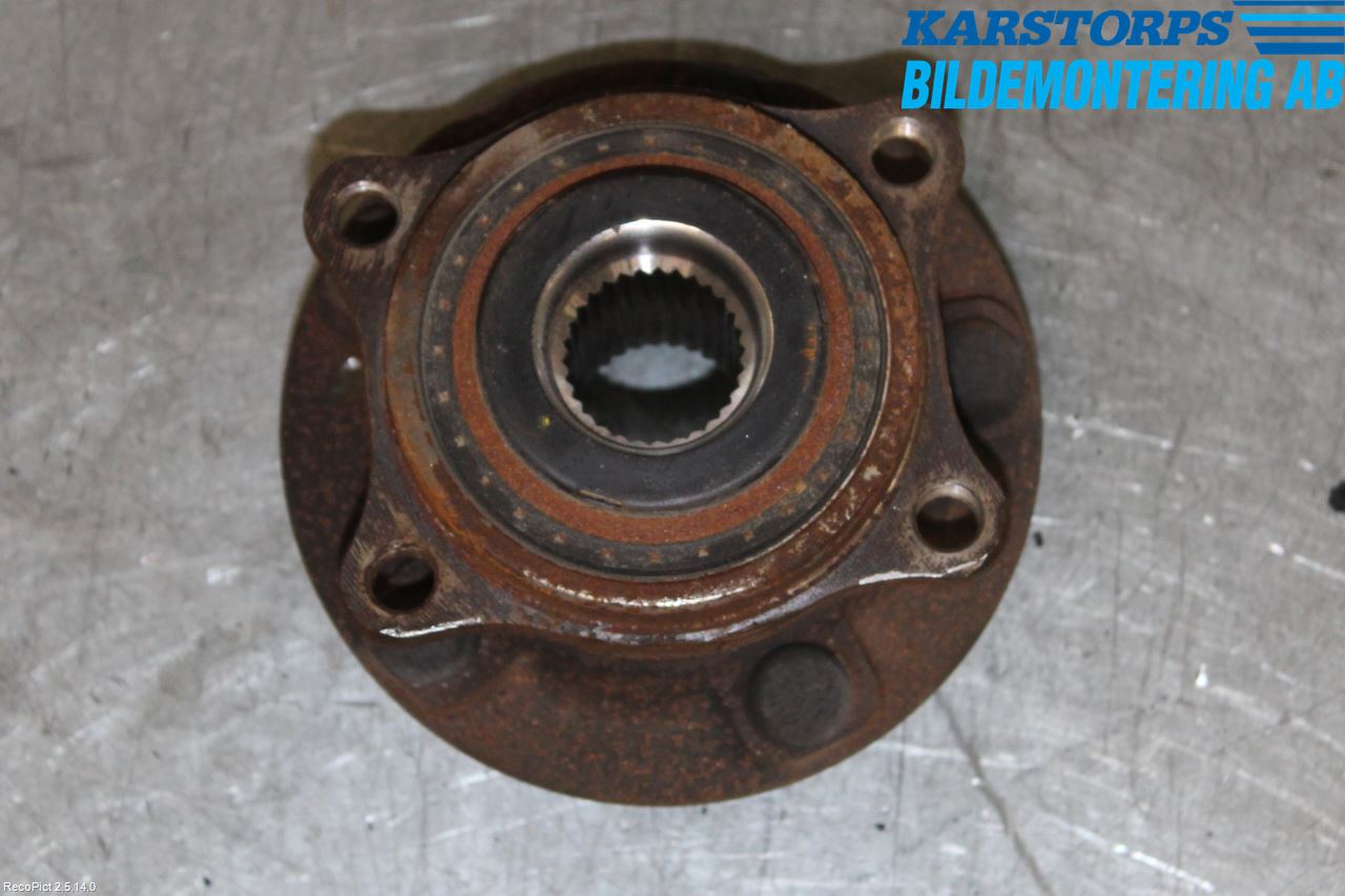Hyundai i40 16-18 Nav Foran