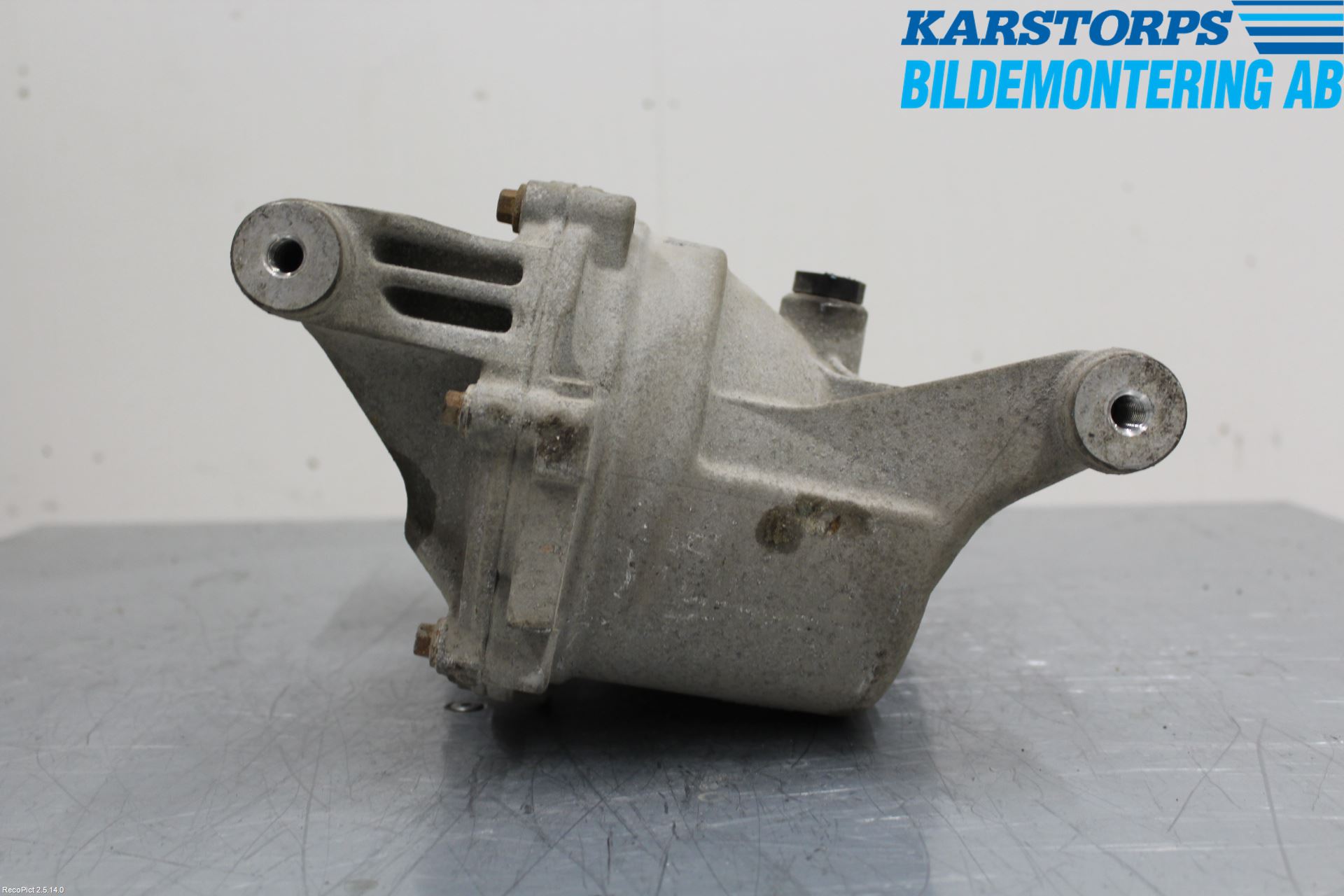Volvo V60 14-18 Bakaksel Kardang Bak -Diff