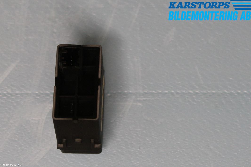 Nissan NAVARA 05-16 Frontlykt Lysspredderreg