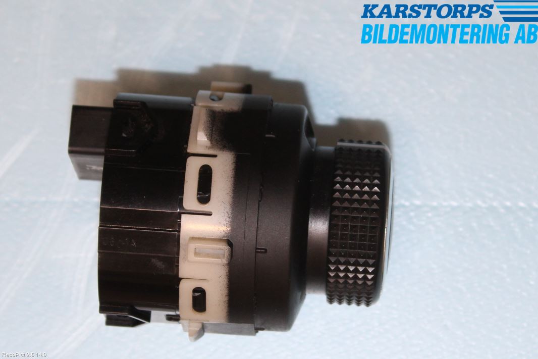Nissan NAVARA 05-16 Bryter Gearkasse