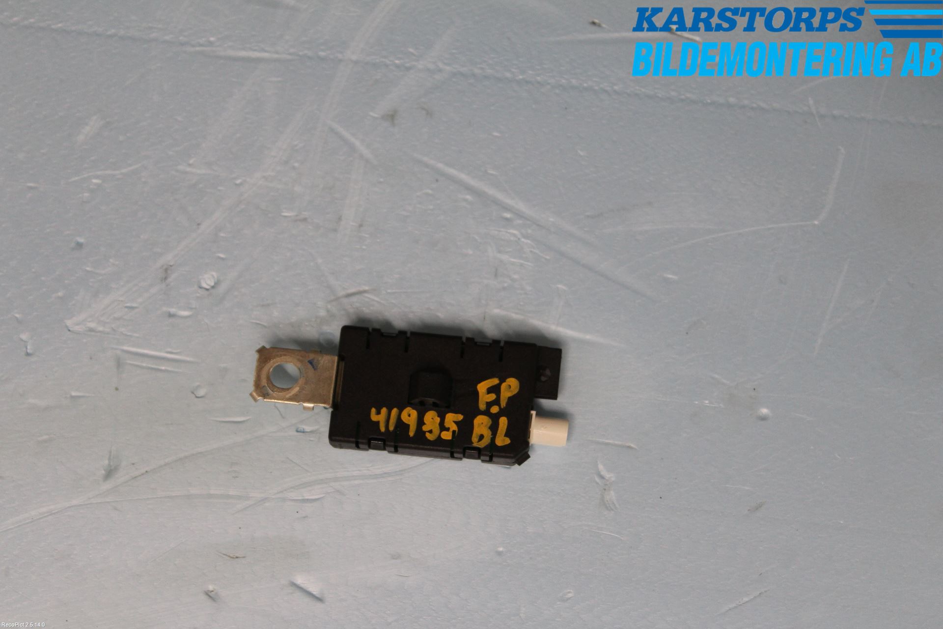 Peugeot 508 11-18 Stereo Antenneforsterker