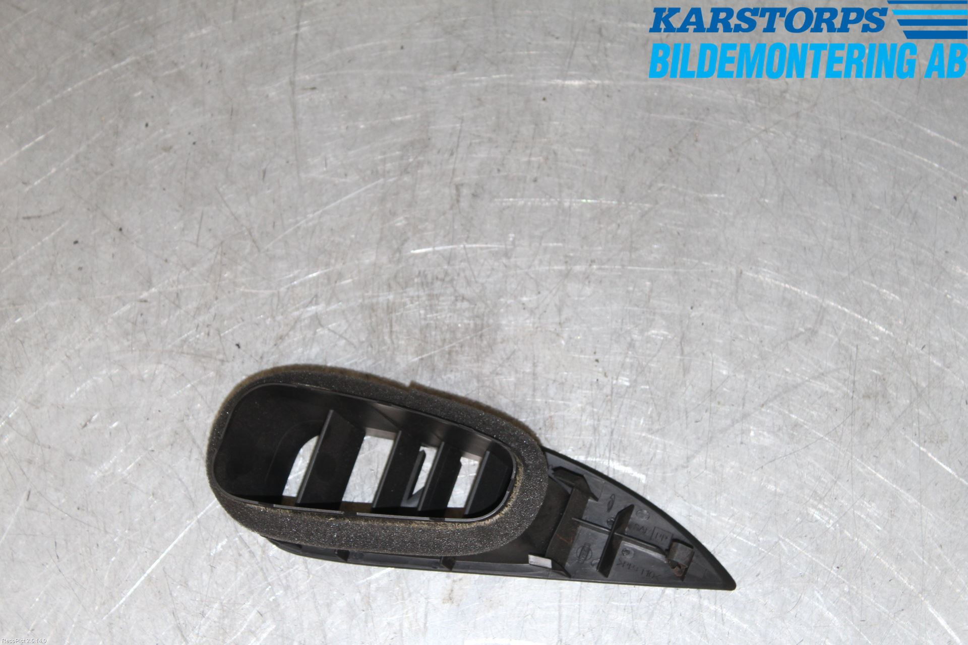 Nissan 350Z Dashbord Kanal - Dyse