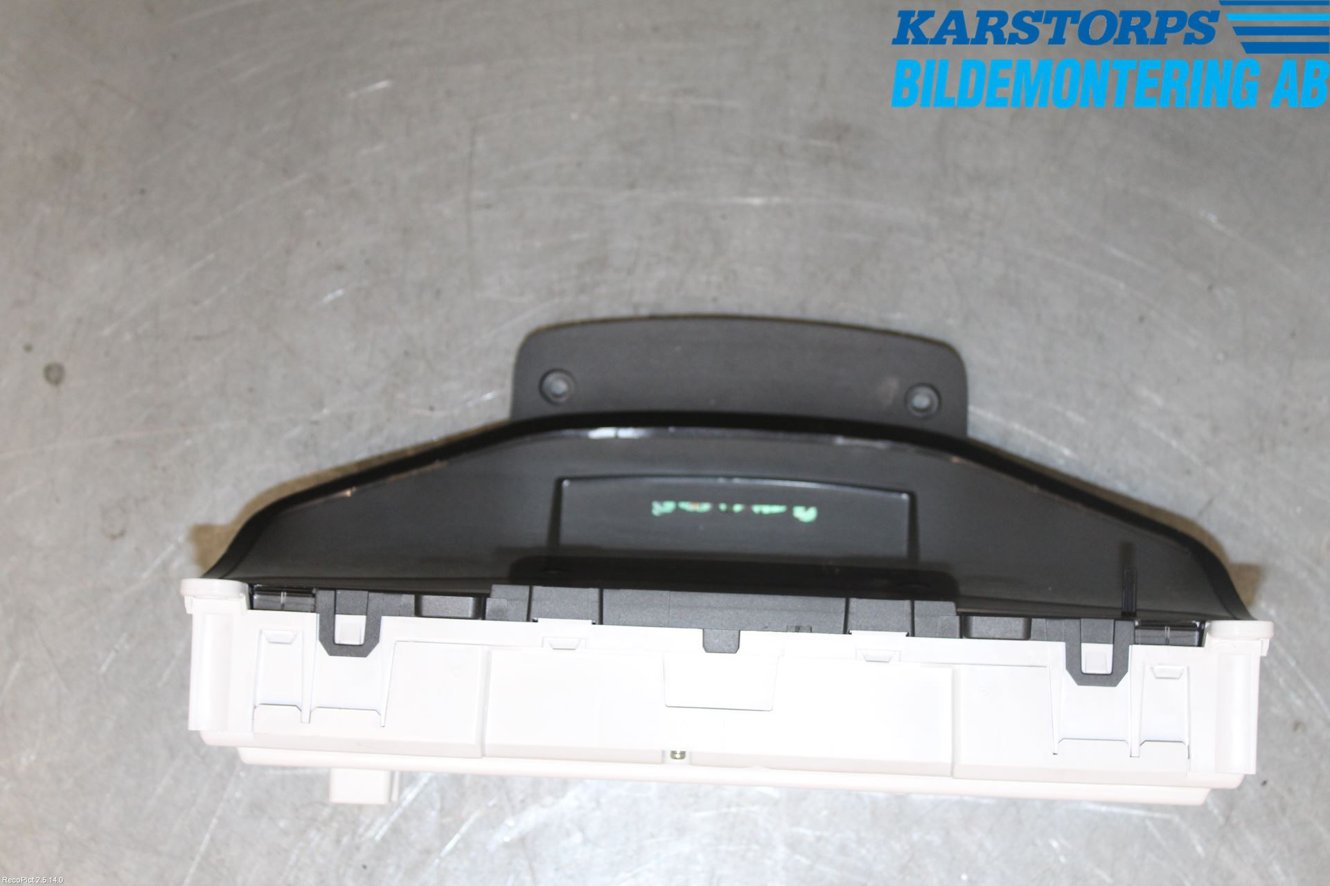 Volvo XC70 08-13 Instr Kombinert