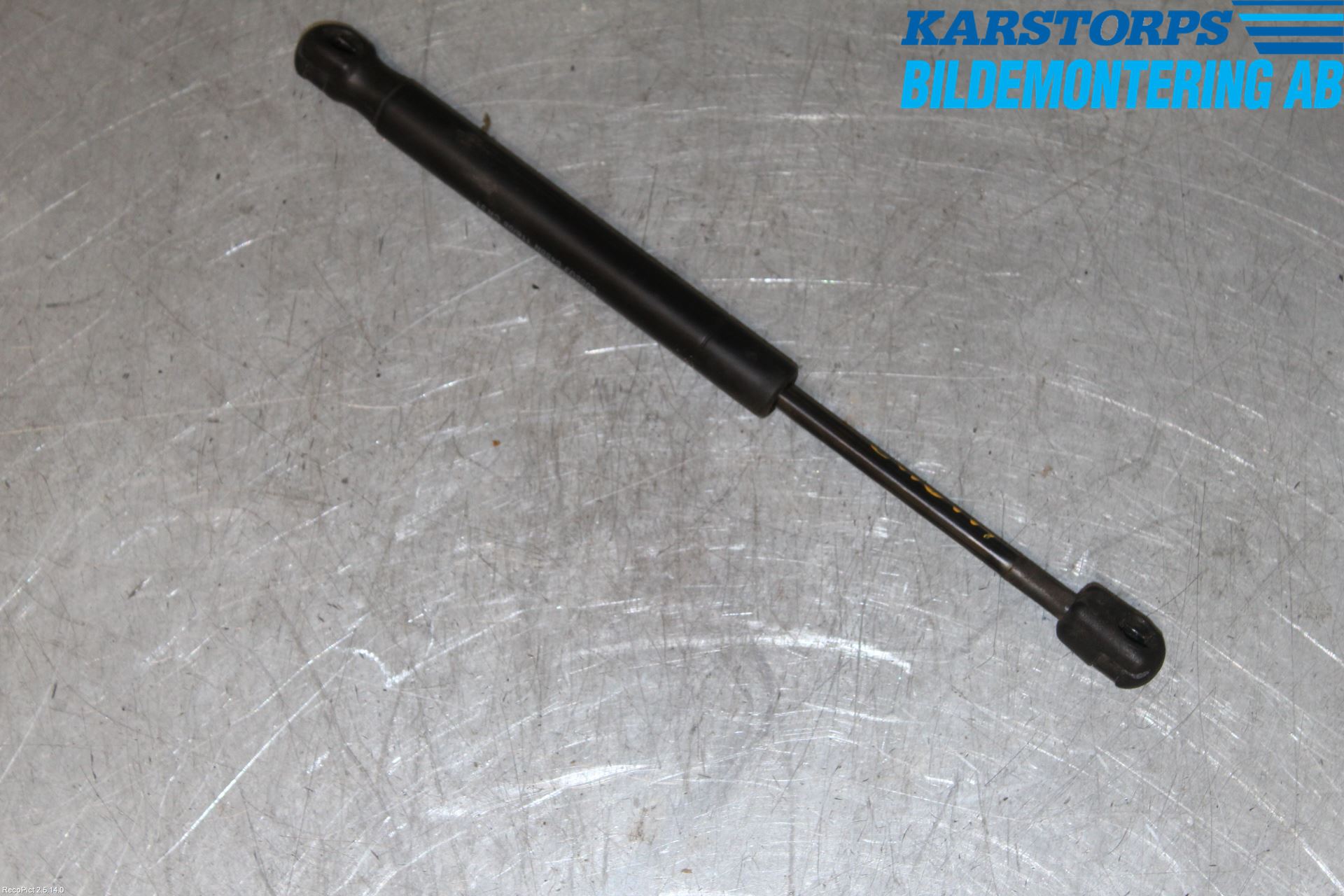 Volvo XC70 08-13 Panser Demper-Gassfjær