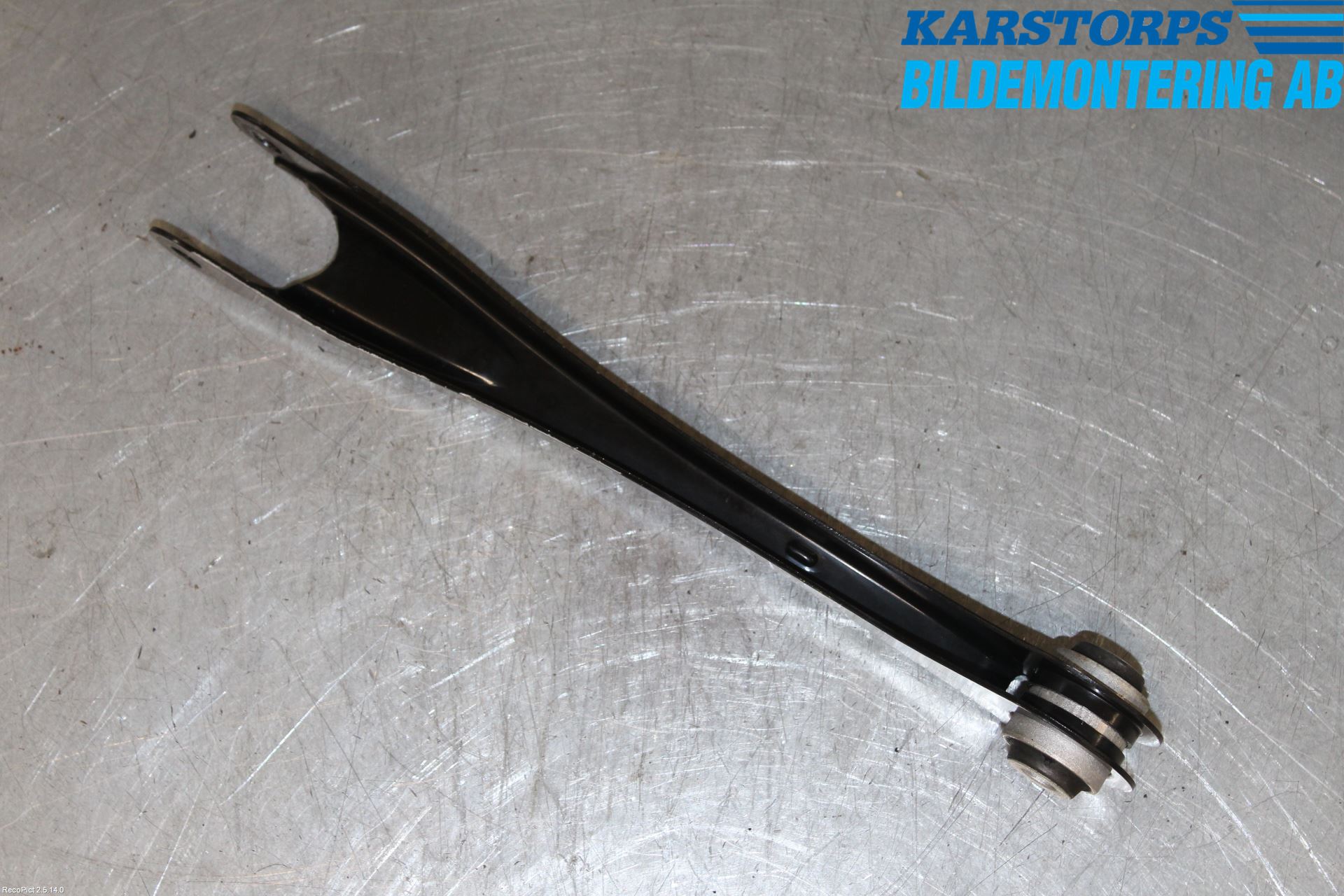 BMW 1 F20/F21 11-19 Bakaksel Momentstag
