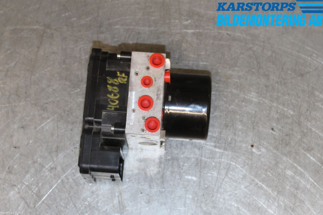 Volvo V40 CROSS COUNTRY 13-19 Abs Hydraulikkaggregat