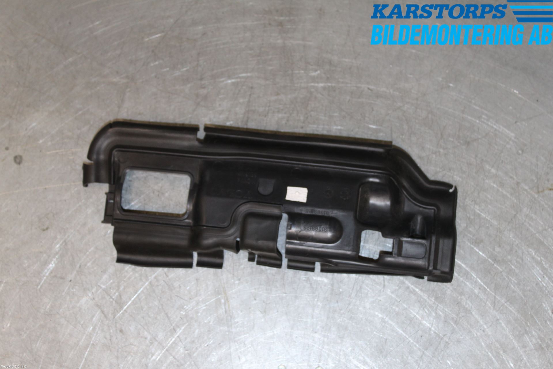 Volvo V60 CROSS COUNTRY 16-18 Luftstyring Front