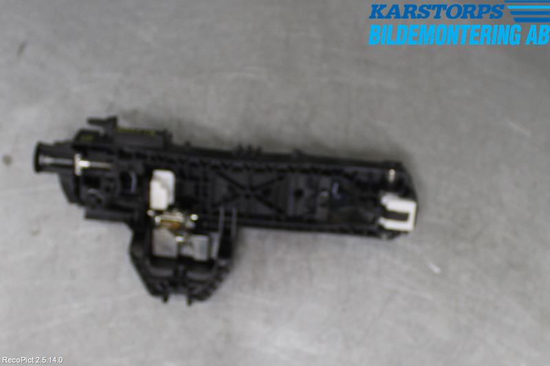 Mercedes-Benz MB E-KLASS (W212) 09-16 Dørhandtak Ytre Venstre