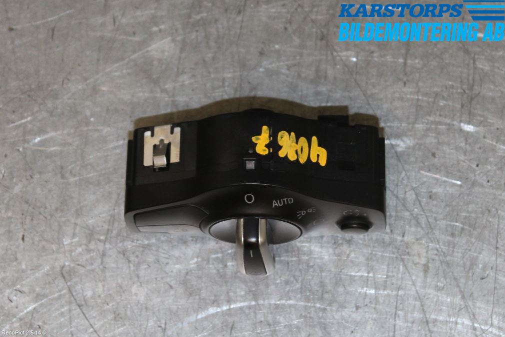 Audi A4/S4 08-11 Bryter Hovedlys