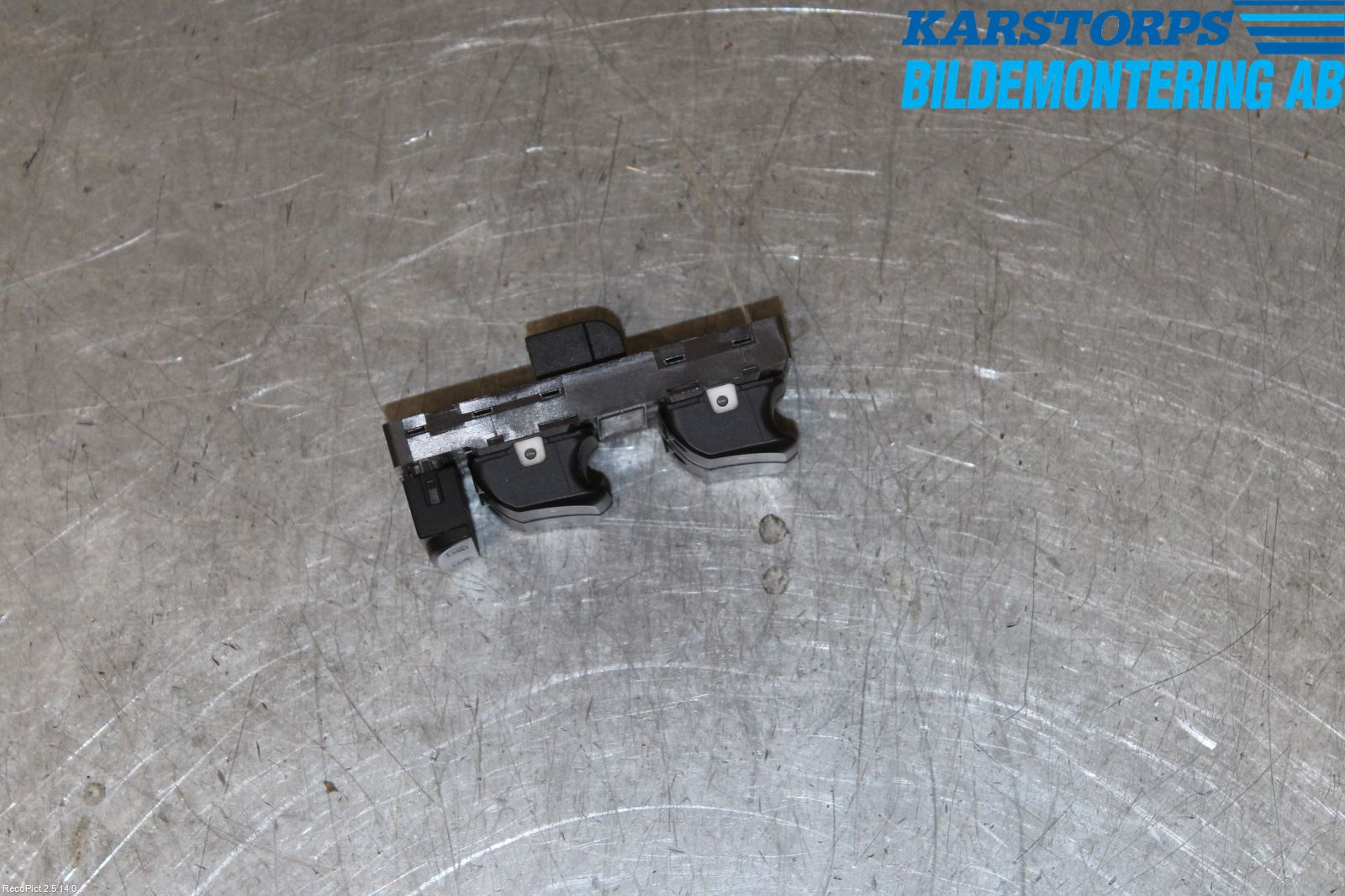 Audi A4/S4 08-11 Bryter Vindusheis