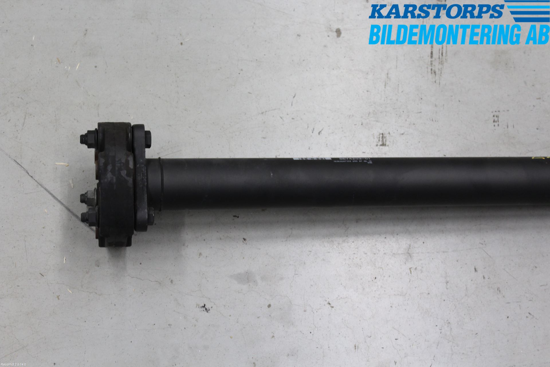 BMW 5 F10/F11/F18 09-17 Mellomaksel Kompl