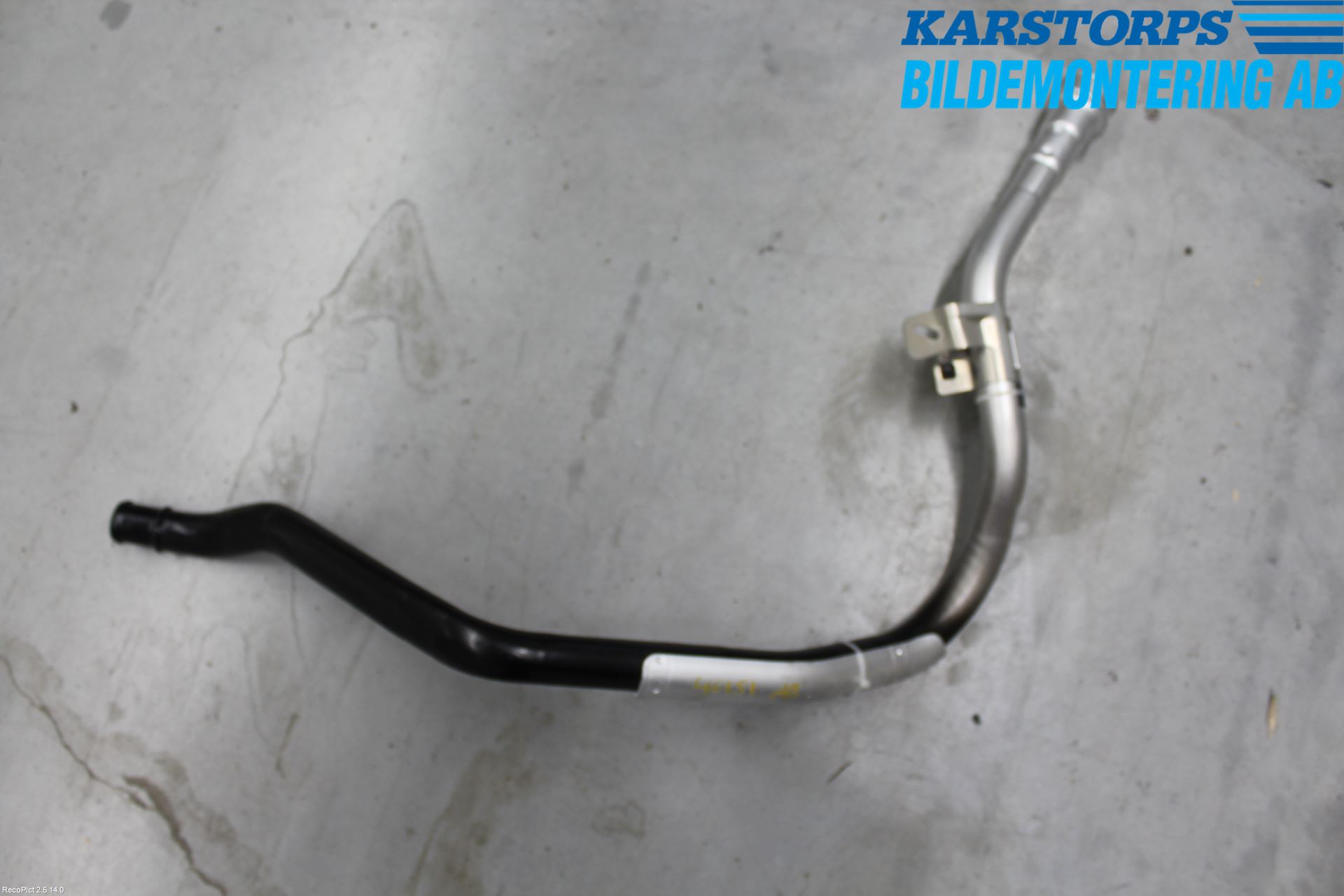 Volvo XC60 14-17 Drivstoff Påfyllingsrør - Slan