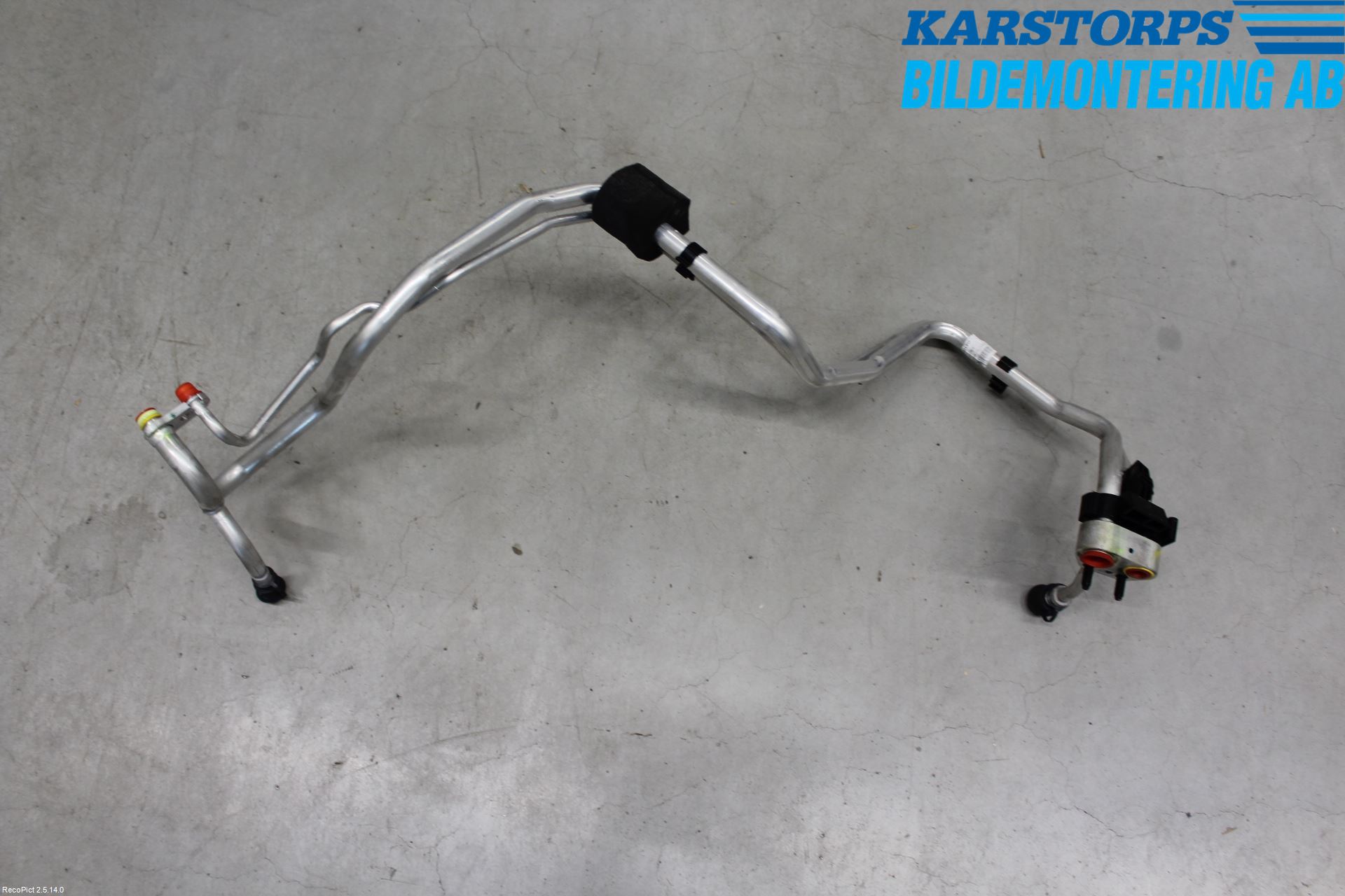 Volvo V60 CROSS COUNTRY 16-18 Varme Ac Slange - Rør