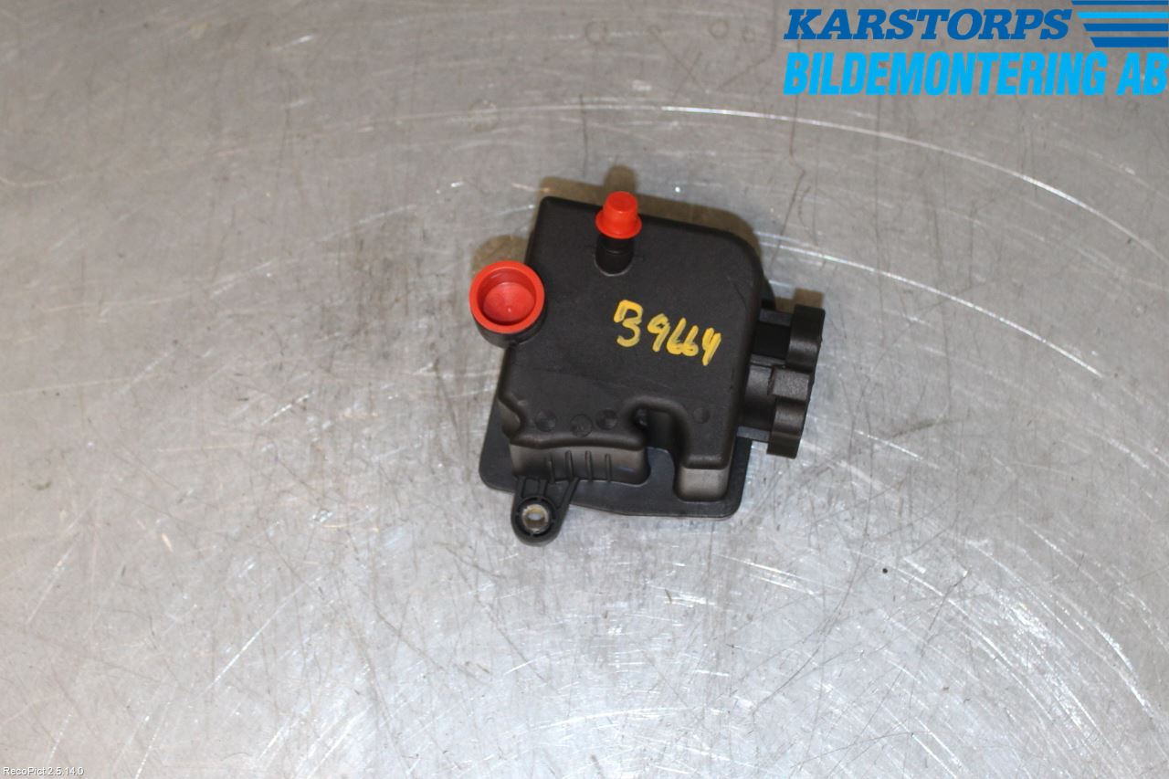 Mercedes-Benz MB CLK (W208) 98-02 Servo Oljebeholder
