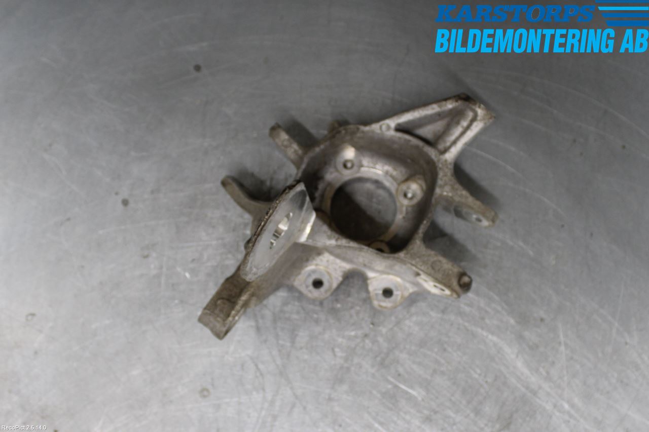 BMW 5 F10/F11/F18 09-17 Spindel Hb