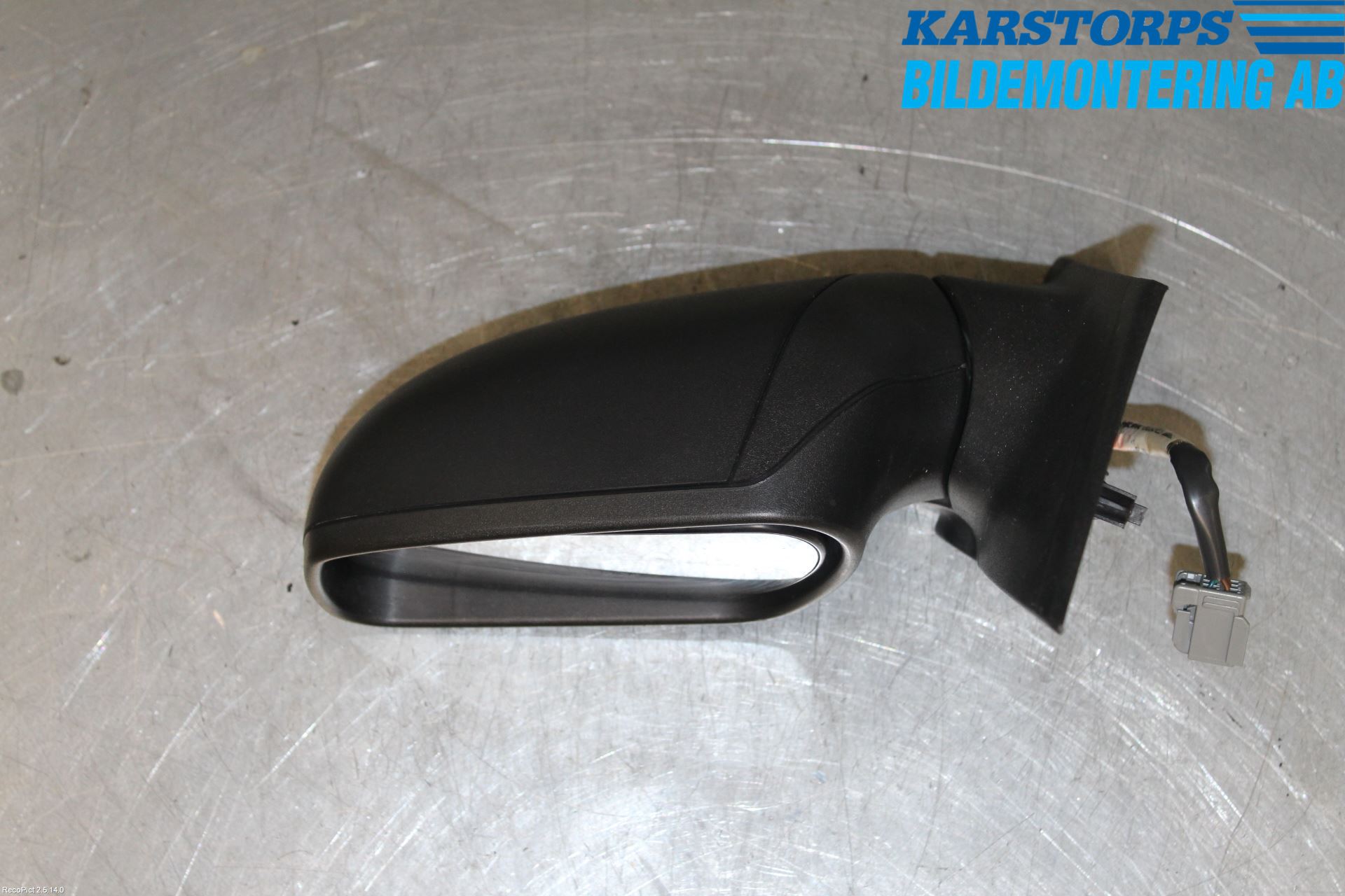 Ford FOCUS     04-07 Speil V M-El Justering