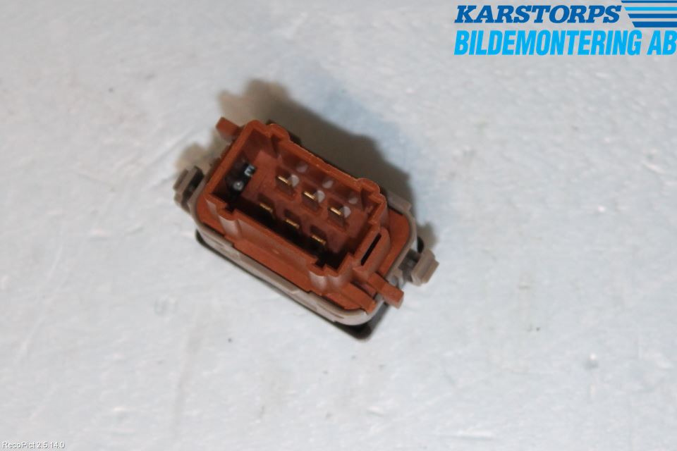 Nissan QASHQAI   07-10 Bryter Varmesete