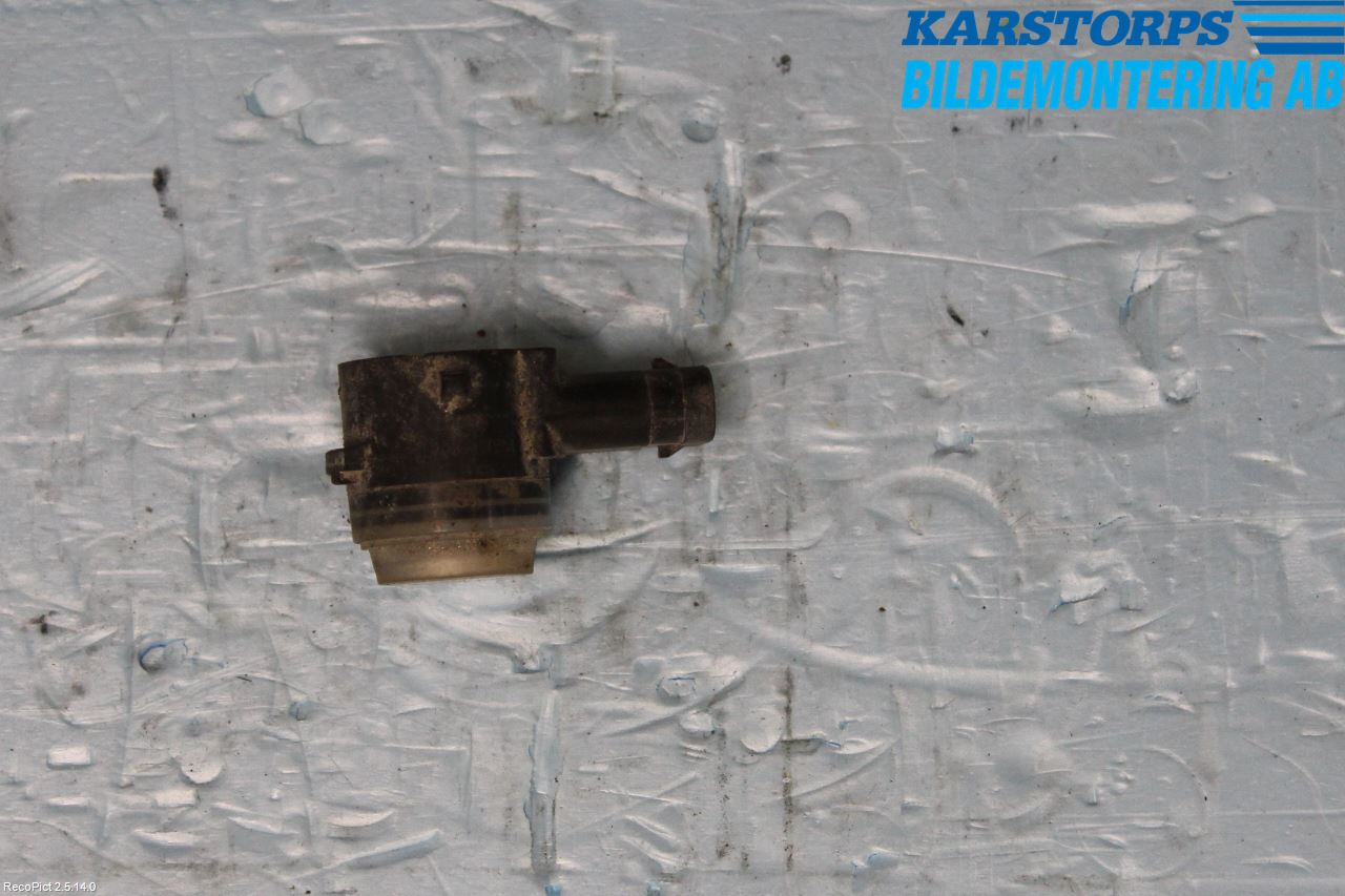 Mercedes-Benz MB C-KLASS (W205) 14-21 Sensor Ryggesensor
