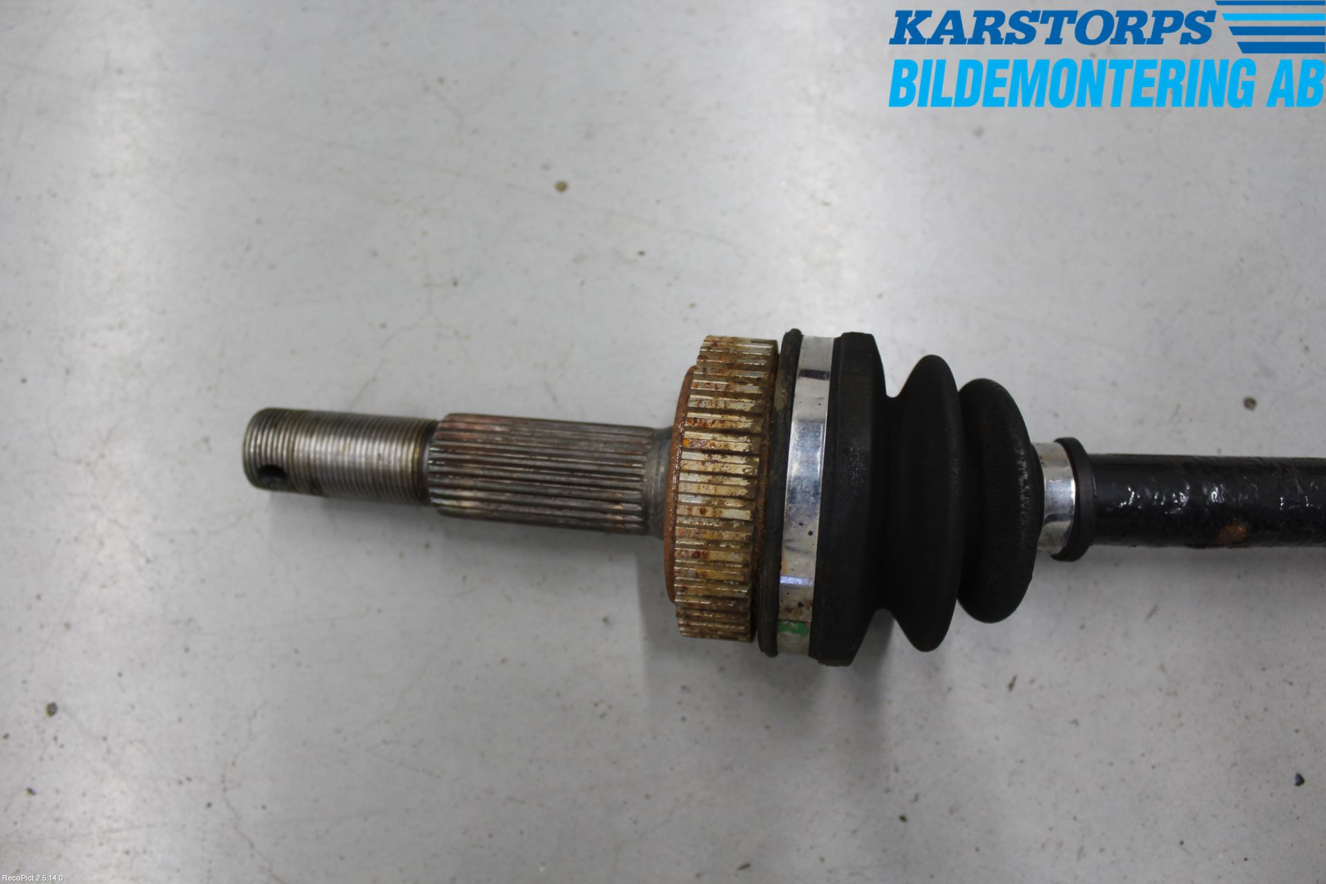Nissan QASHQAI   07-10 Drivaksel Bak Kompl Høyre