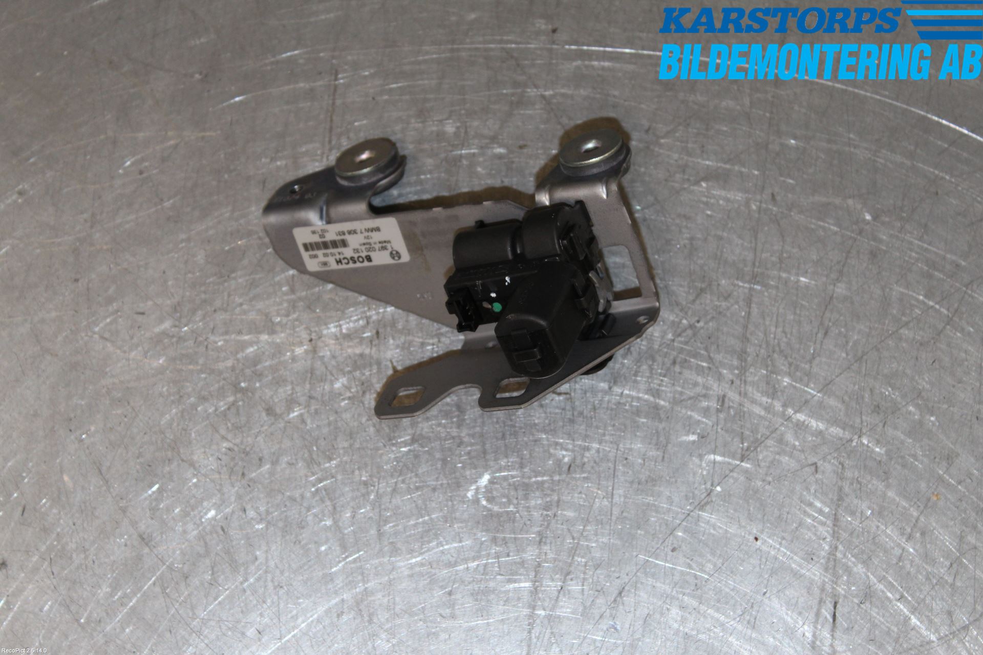 BMW 5 F10/F11/F18 09-17 Bakluke-Lokk Låsekasse