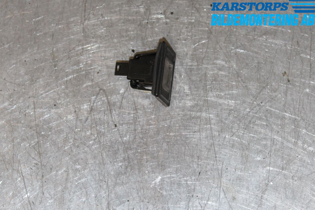 Mercedes-Benz MB C-KLASS (W205) 14-21 Skilt Belysning