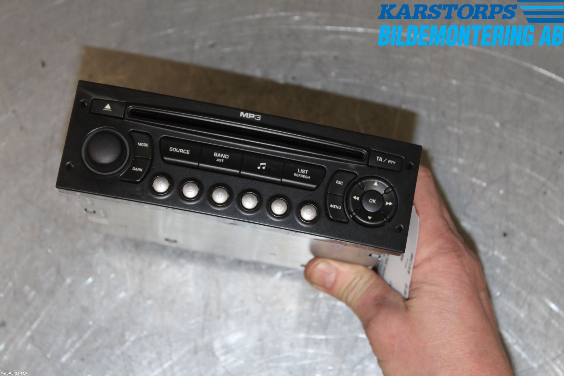 Citroen C4 I   05-10 Stereo Radio Med Cd