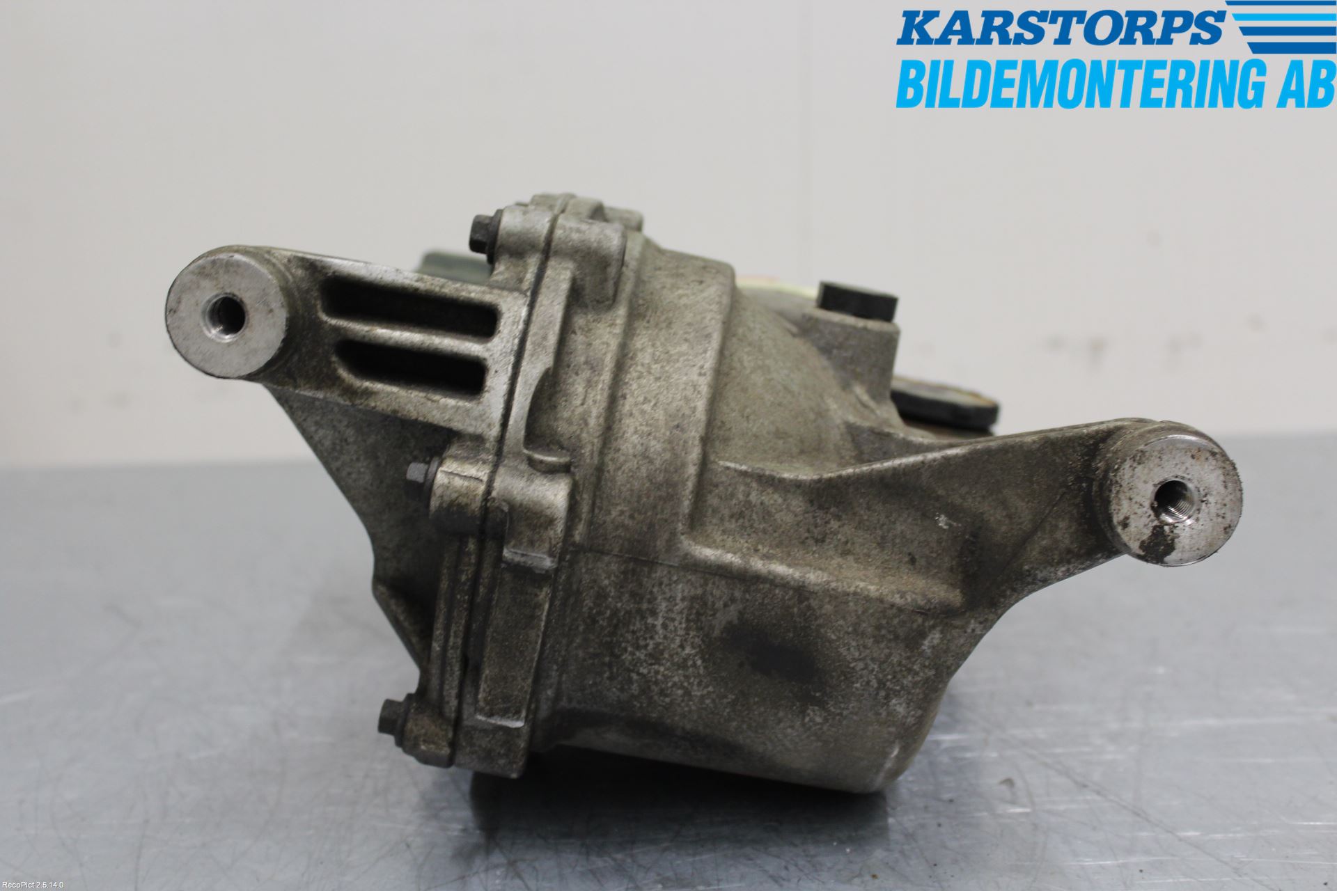 Volvo XC70 14-16 Bakaksel Kardang Bak -Diff
