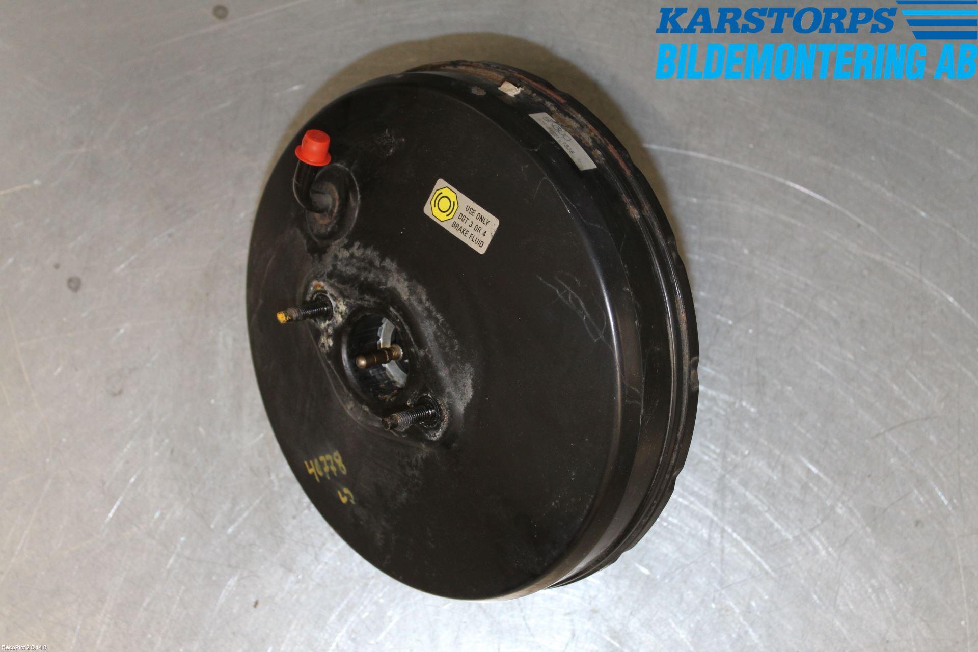 Nissan ALMERA    00-06 Bremseservo