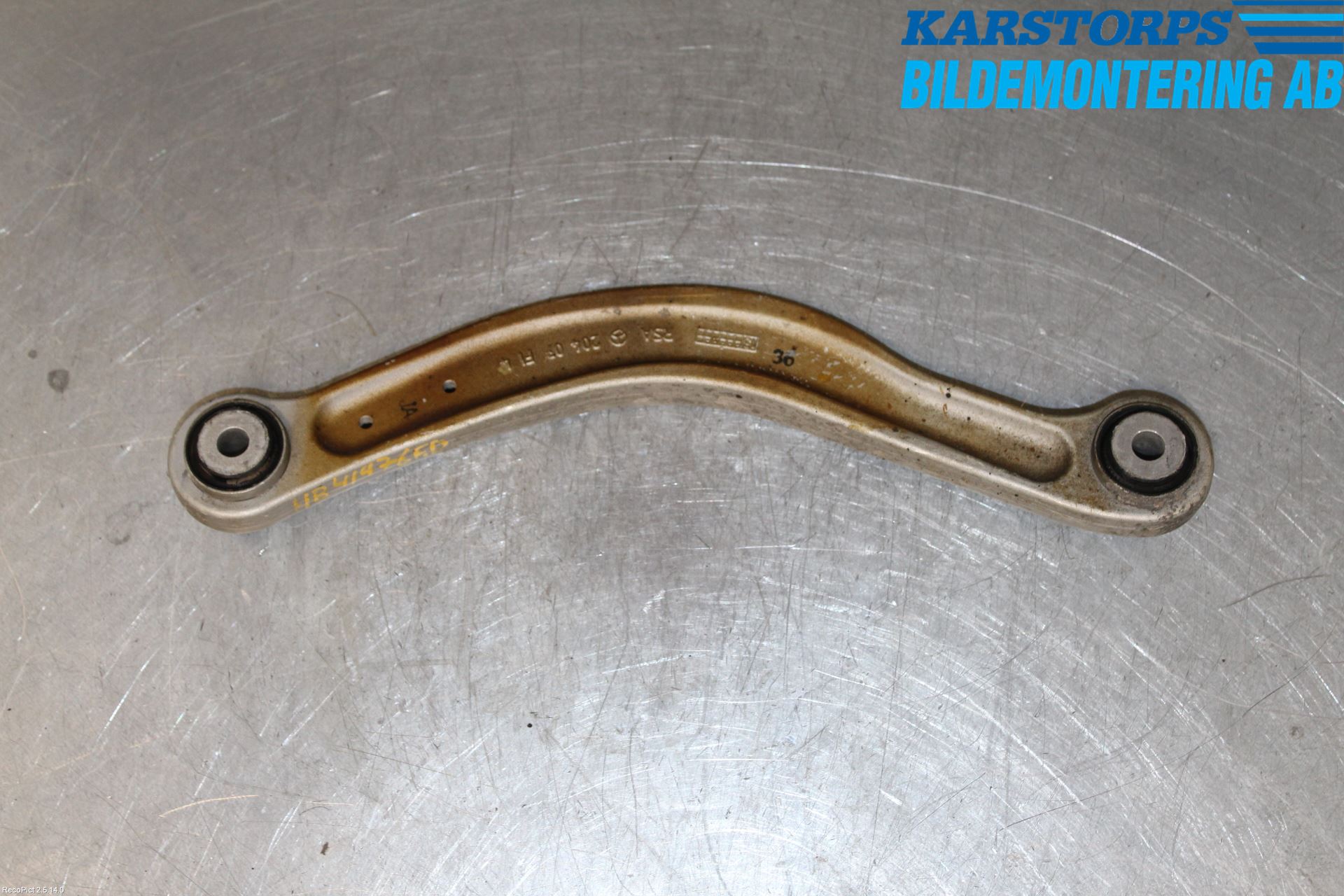 Mercedes-Benz MB C-KLASS (W204) 07-15 Bakaksel Momentstag