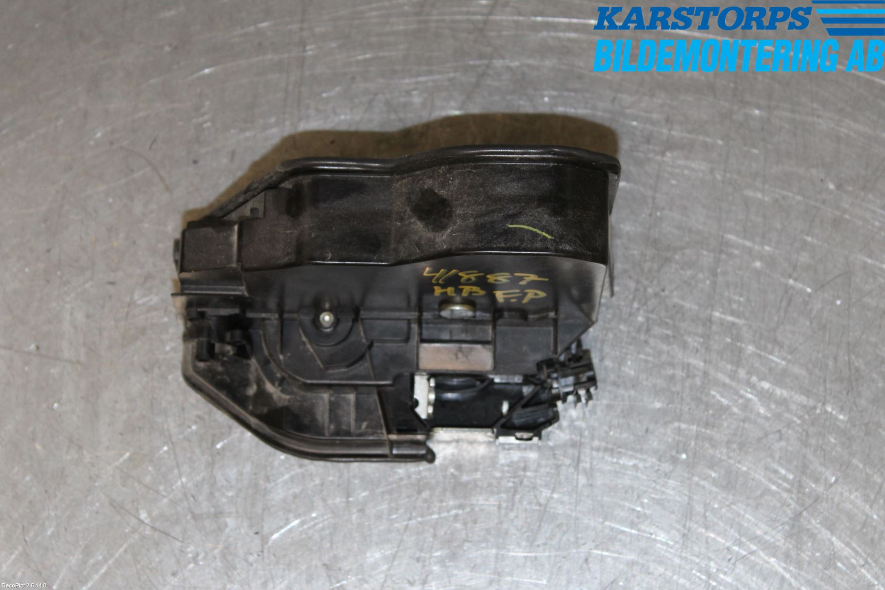 BMW X3 F25 10-17 Dørlås - Låsekasse
