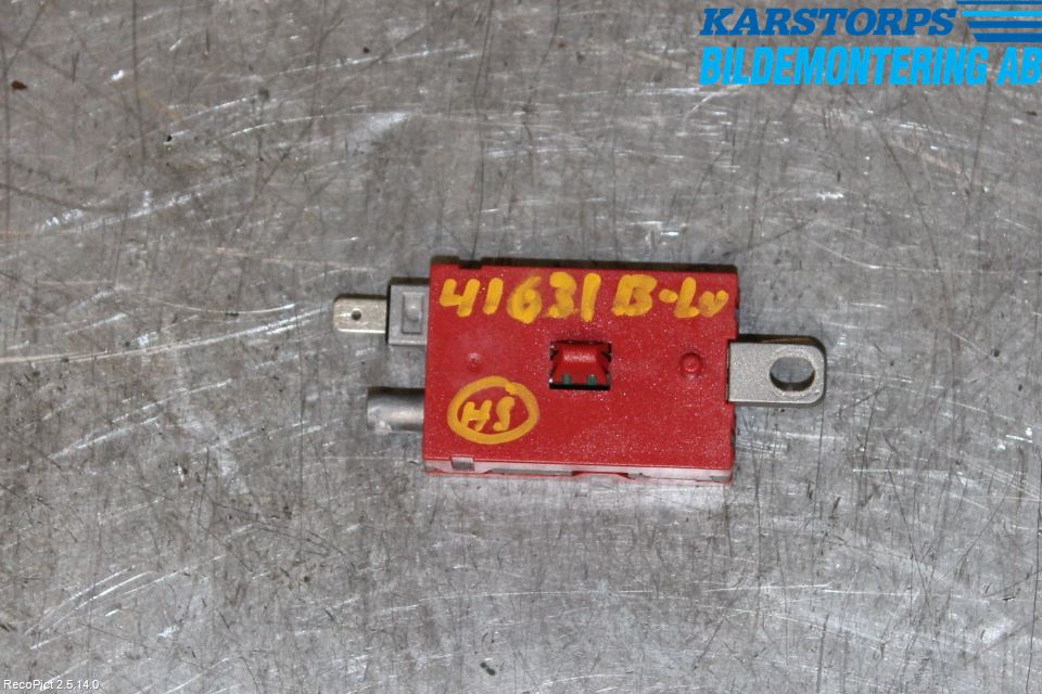 Volvo V60 11-13 Stereo Antenneforsterker