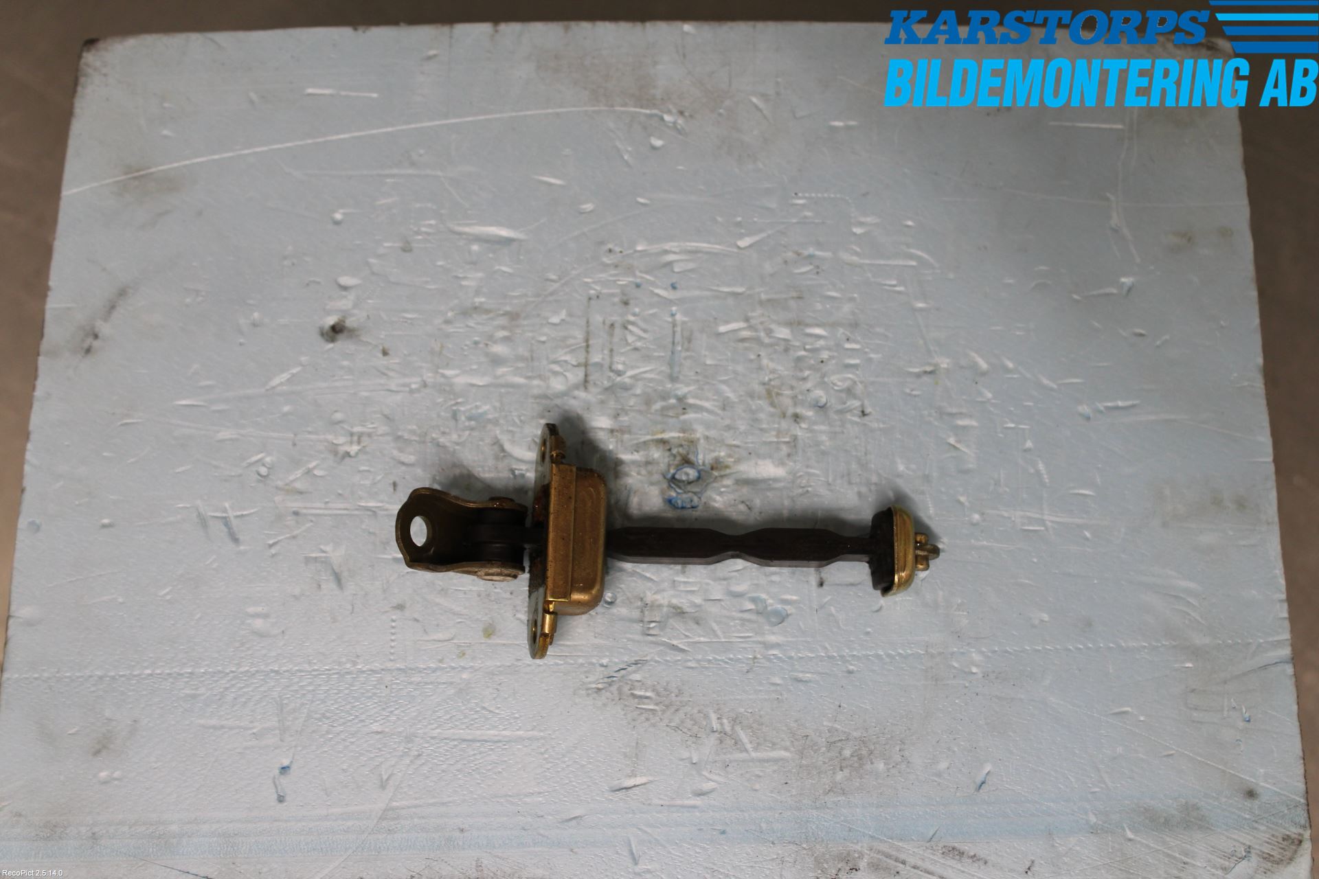 Nissan ALMERA    00-06 Dørstopper