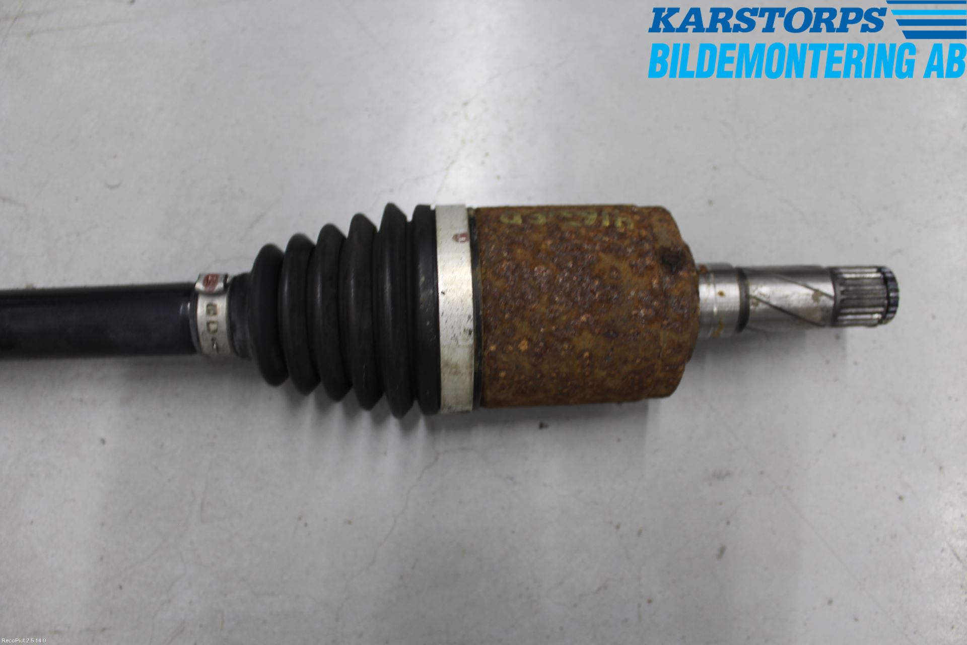 Volvo V60 11-13 Drivaksel Bak Kompl Venstre