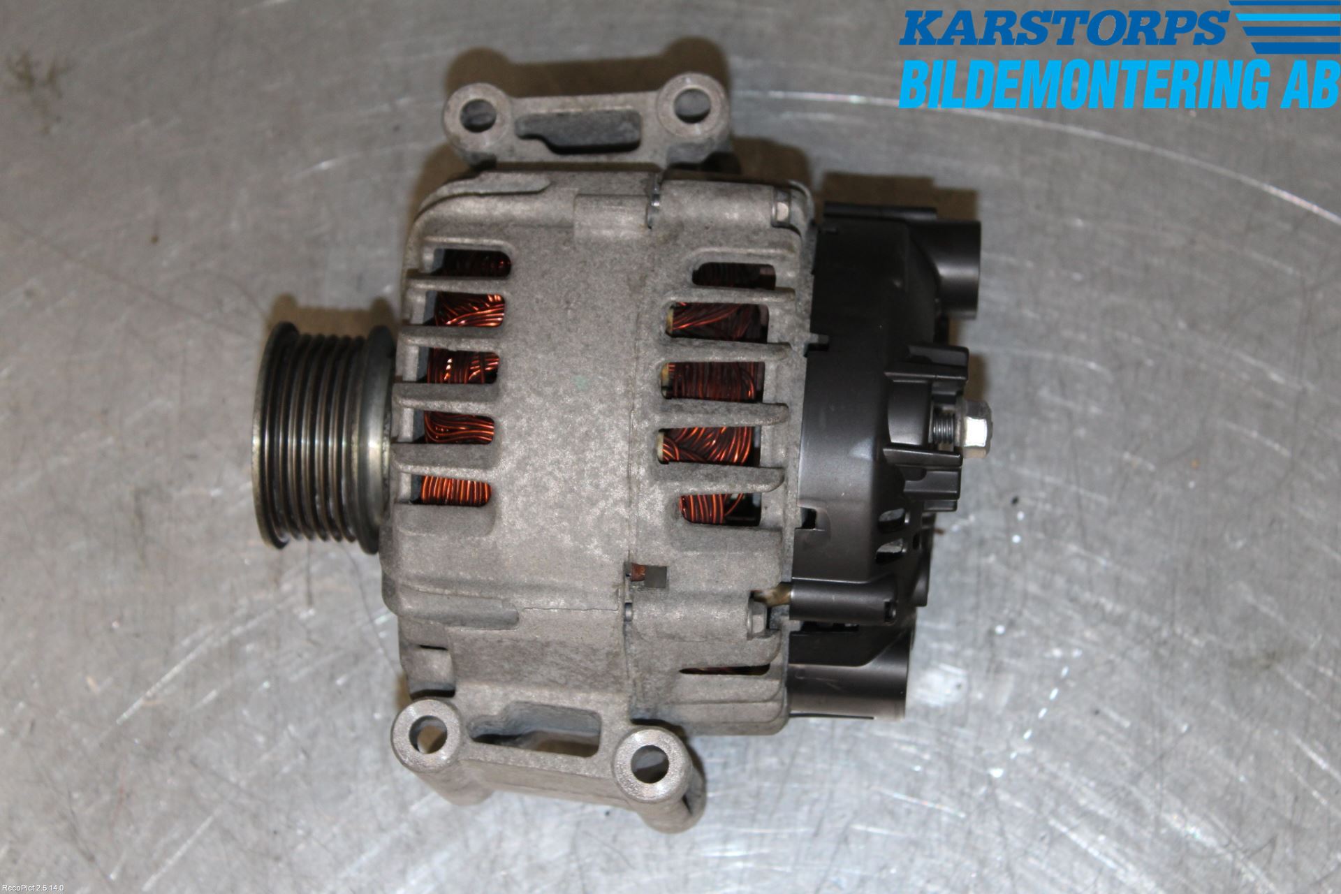 Skoda SUPERB 09-15 Dynamo