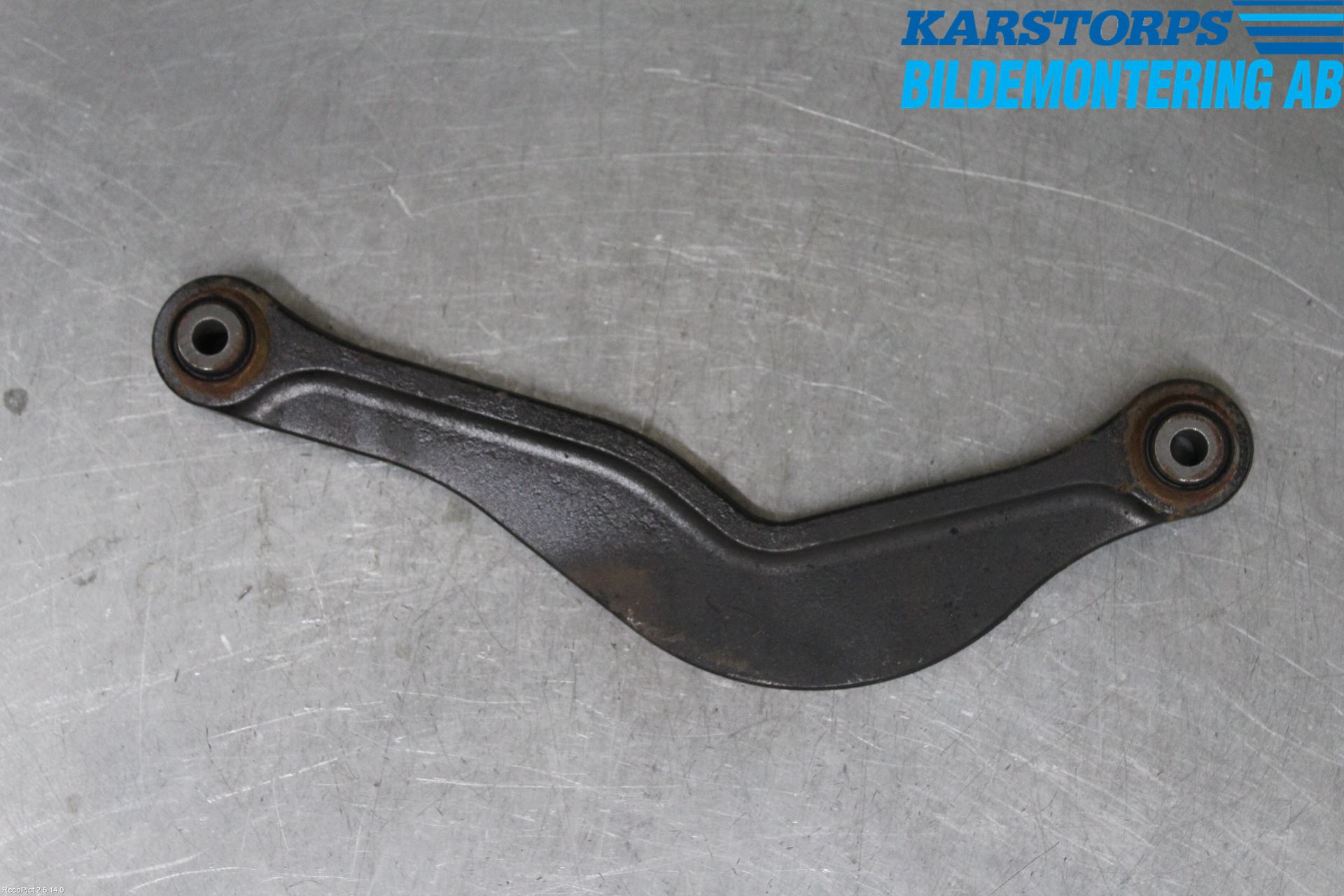 Volvo S60 14-18 Bærearm Bak Høyre Øvre