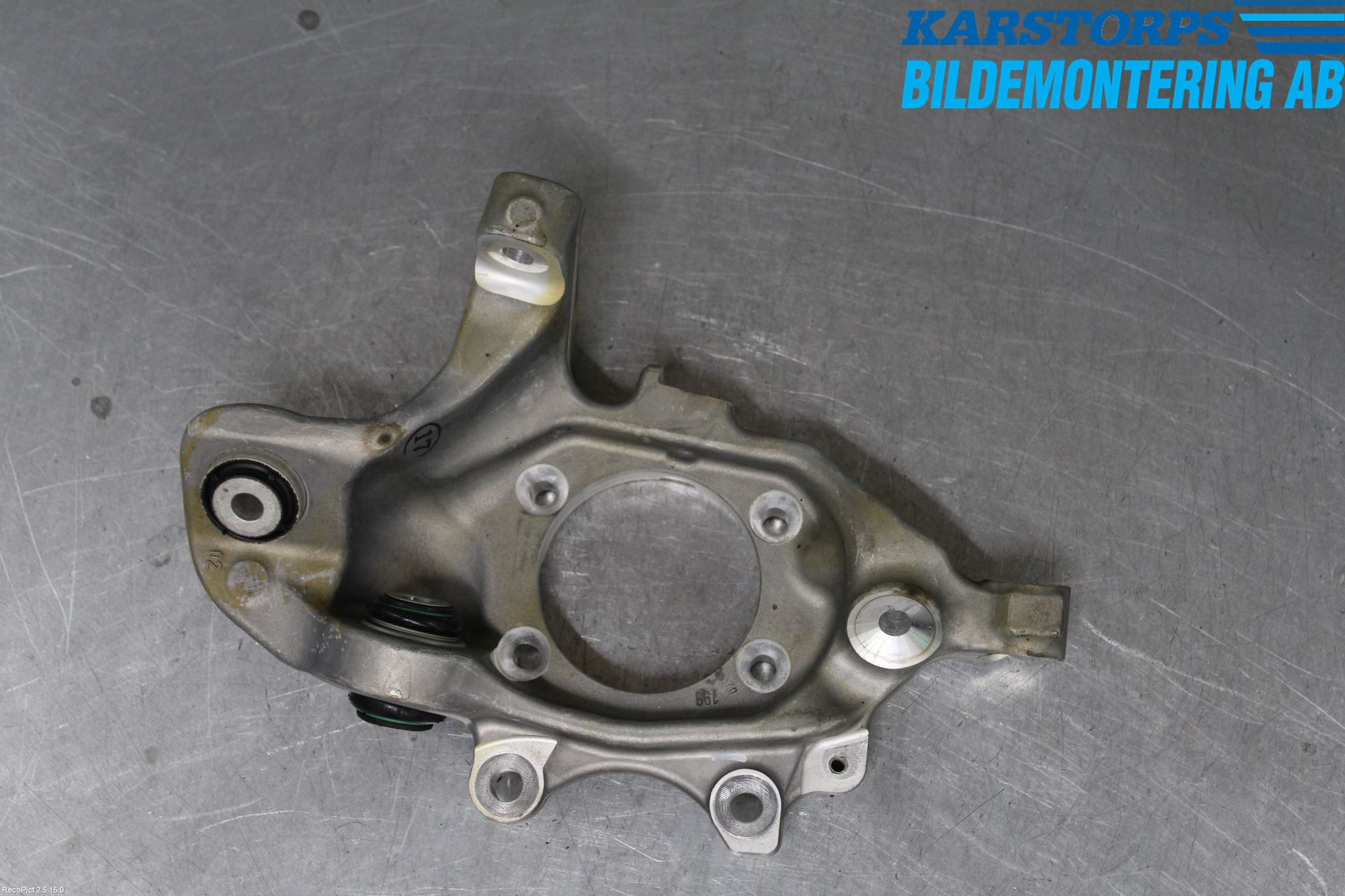 Mercedes-Benz MB C-KLASS (W205) 14-21 Spindel Hb