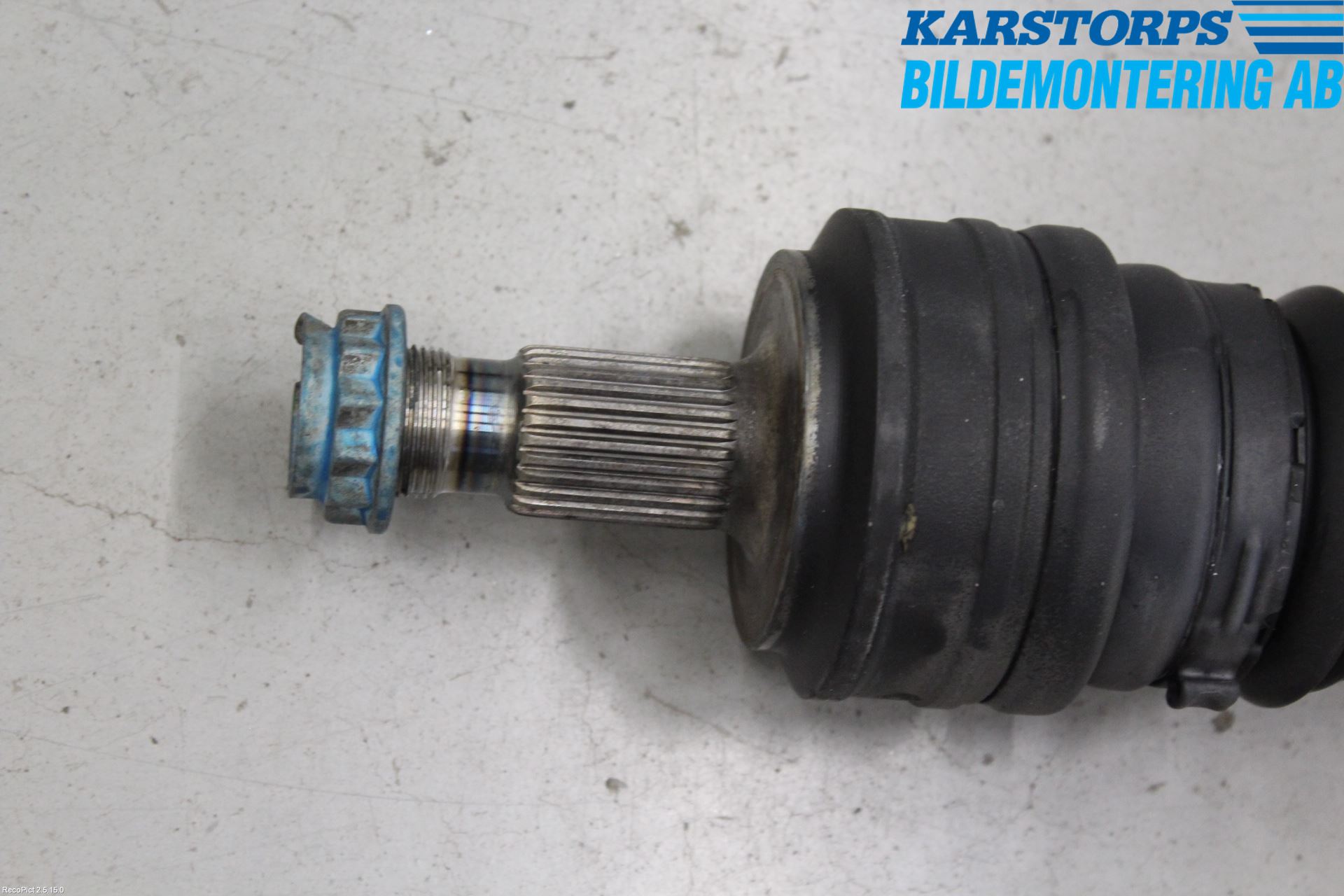 Mercedes-Benz MB C-KLASS (W205) 14-21 Drivaksel Bak Kompl Venstre