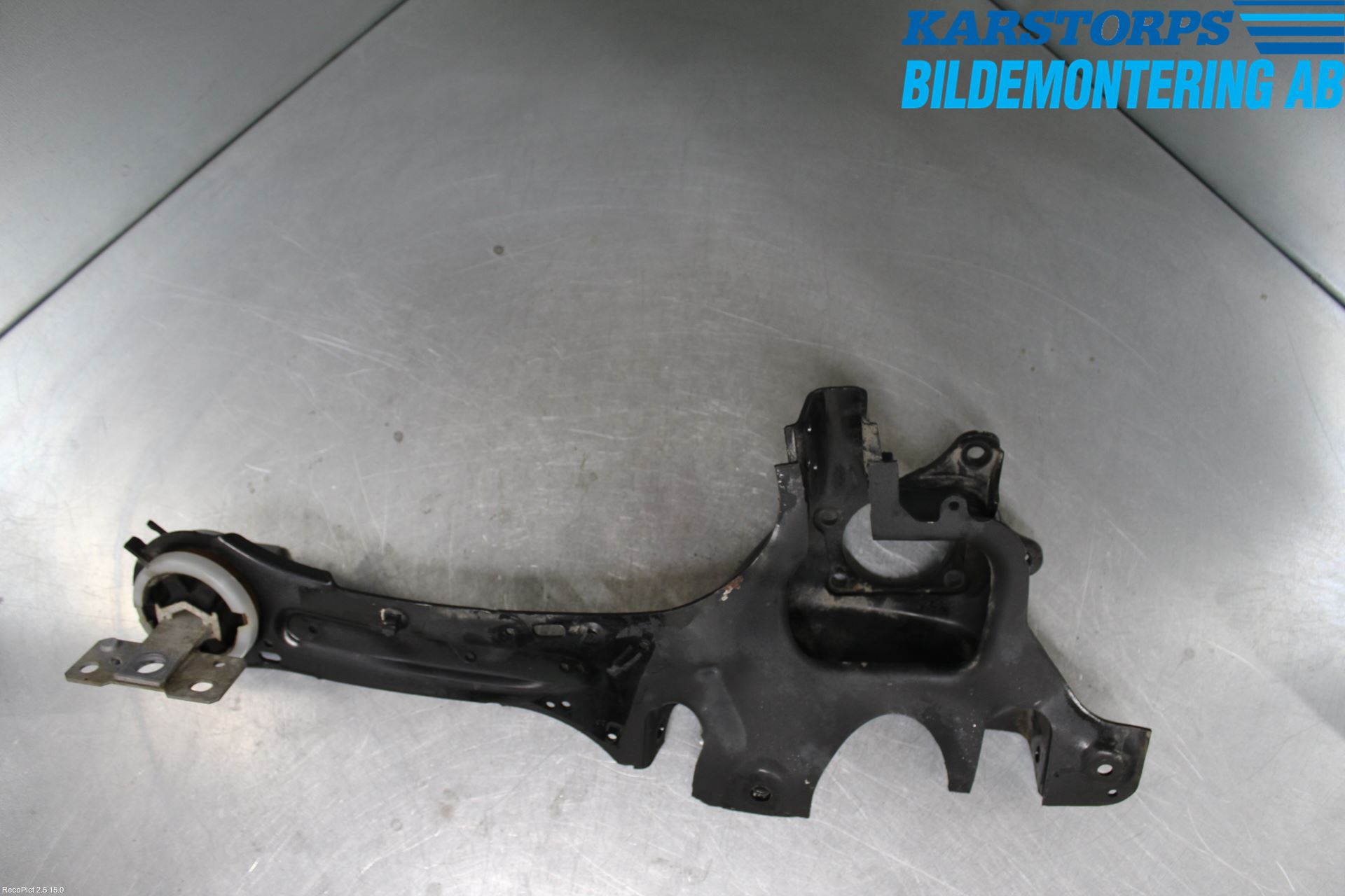 Volvo S60 14-18 Bærearm Bak Høyre