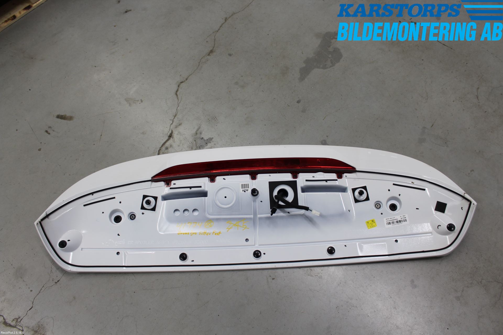 Hyundai i40 16-18 Spoiler Bakluke