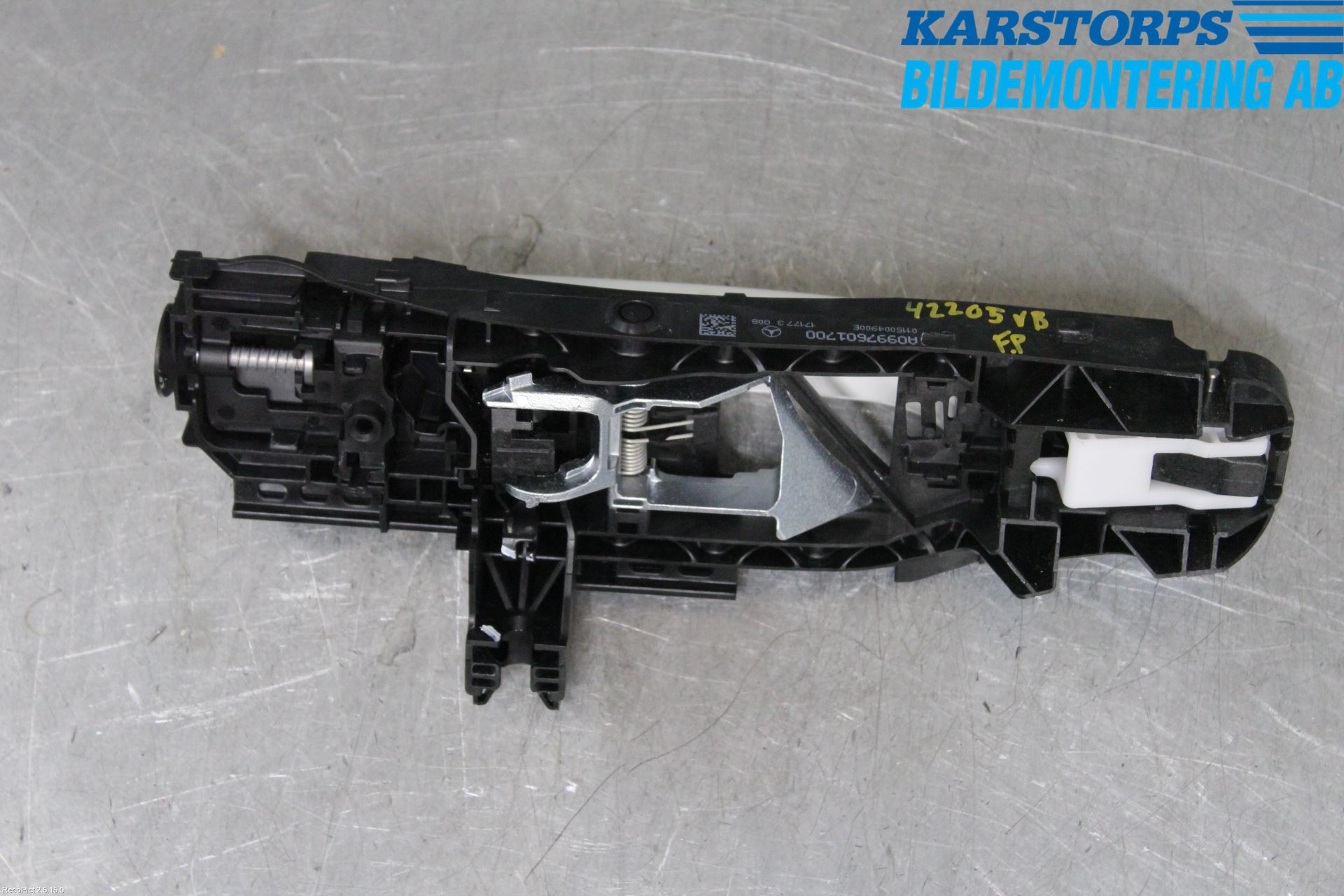 Mercedes-Benz MB C-KLASS (W205) 14-21 Dørhandtak Ytre Venstre