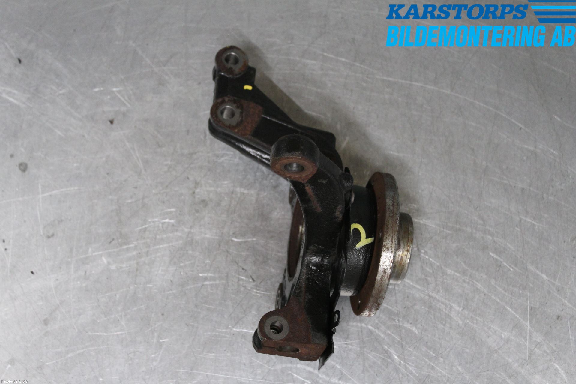 Renault CLIO IV 12-16 Spindel Hf