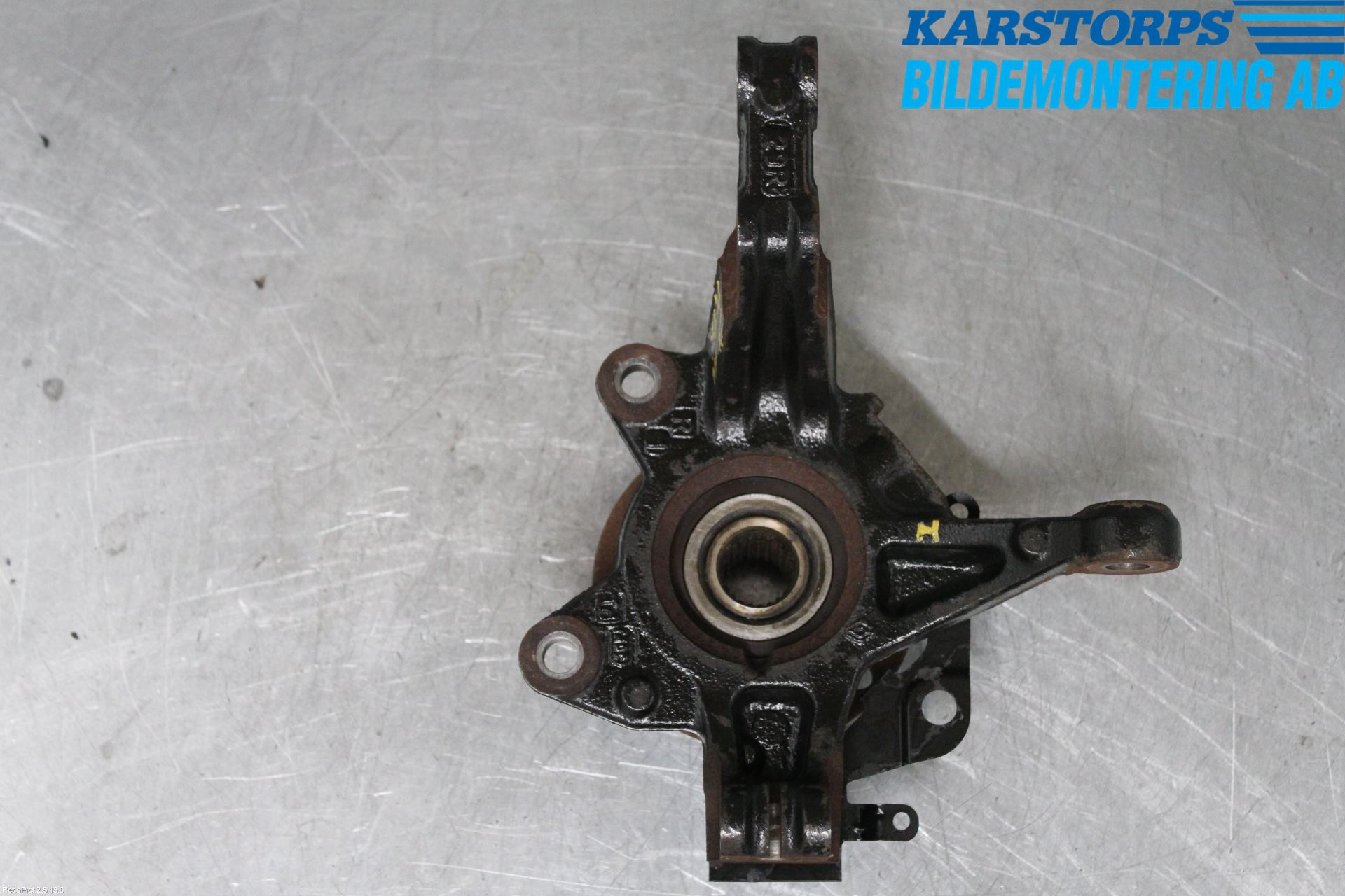 Renault CLIO IV 12-16 Spindel Hf
